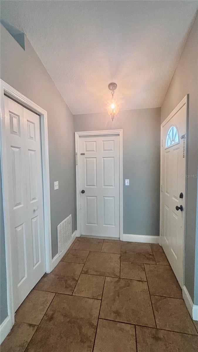 MADISON PARK SUB - Residential Lease