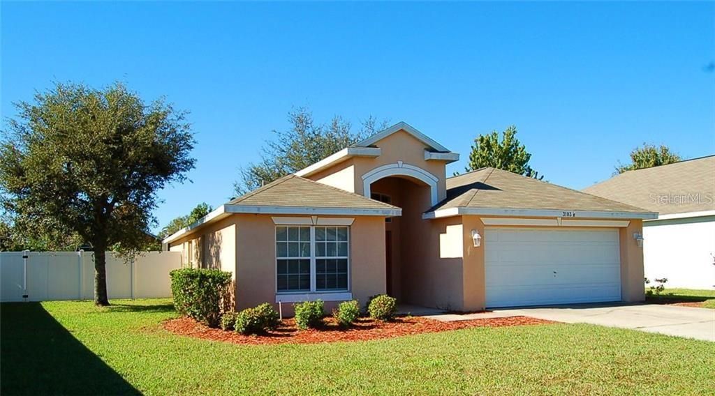 Photo of 3103 Rawcliffe Road, Clermont, FL 34714 (MLS # S5137154)