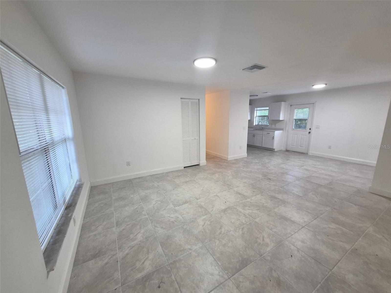 5907 NW 64TH STREET