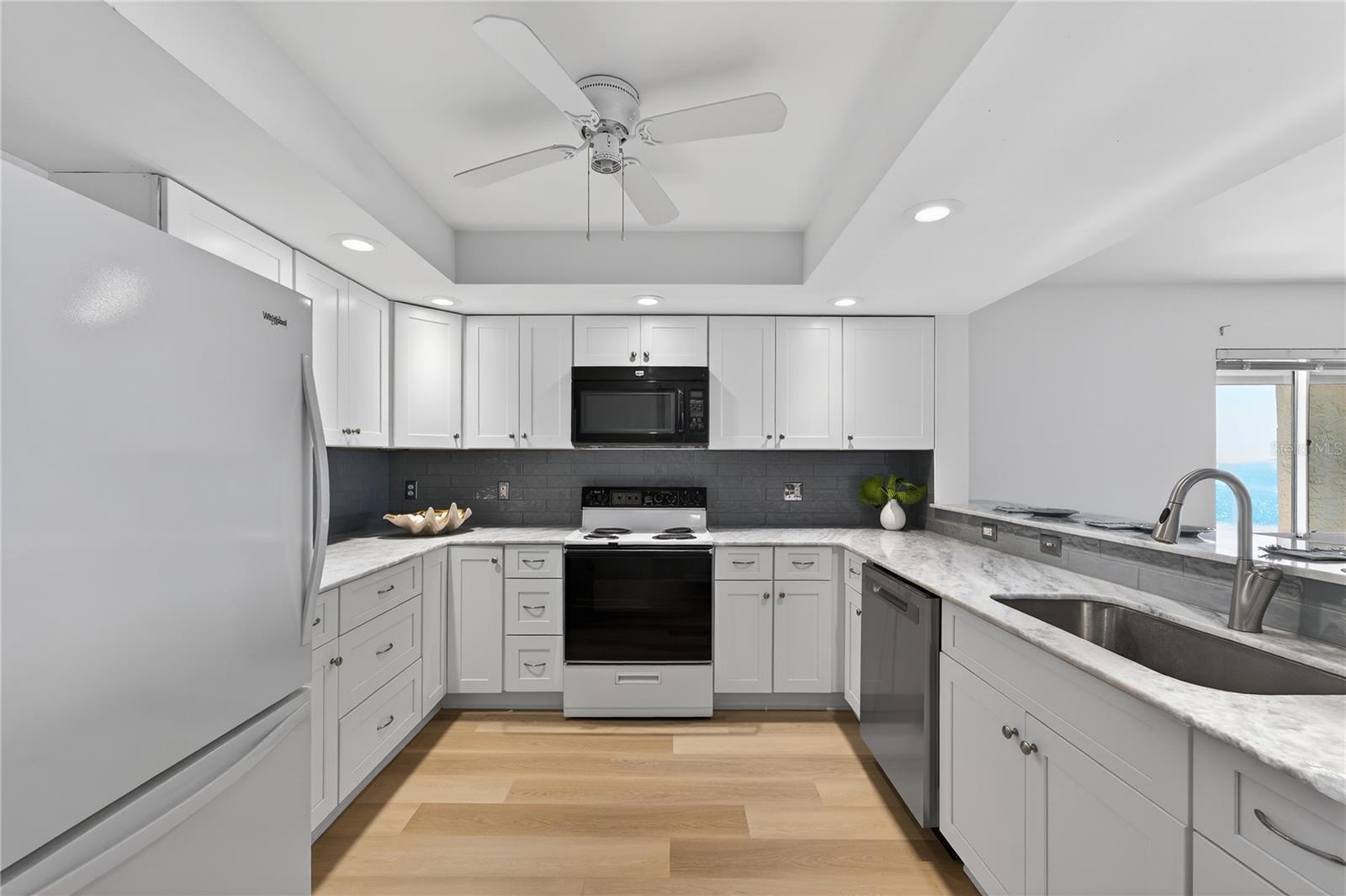 138 1ST STREET E 302