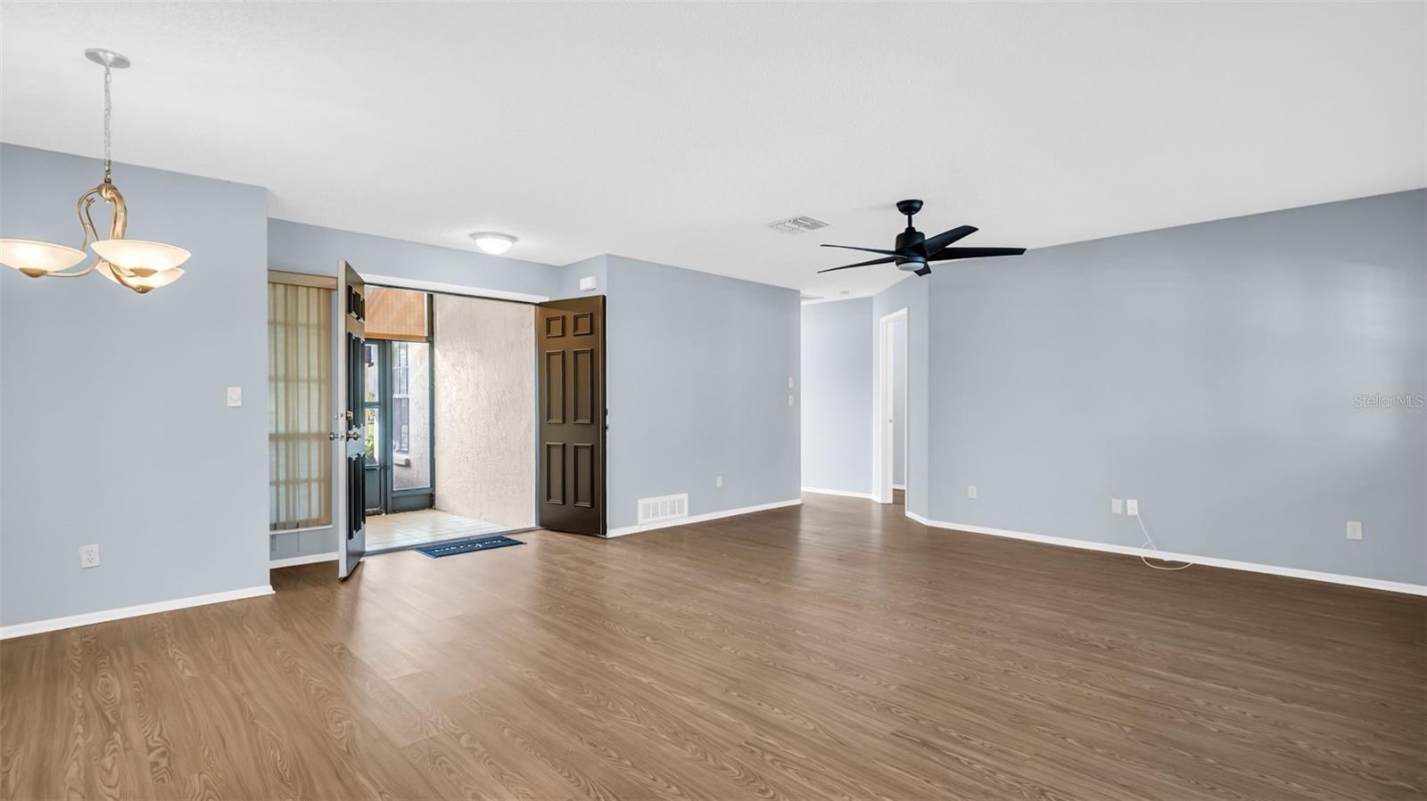 3499 CEDAR LANE
