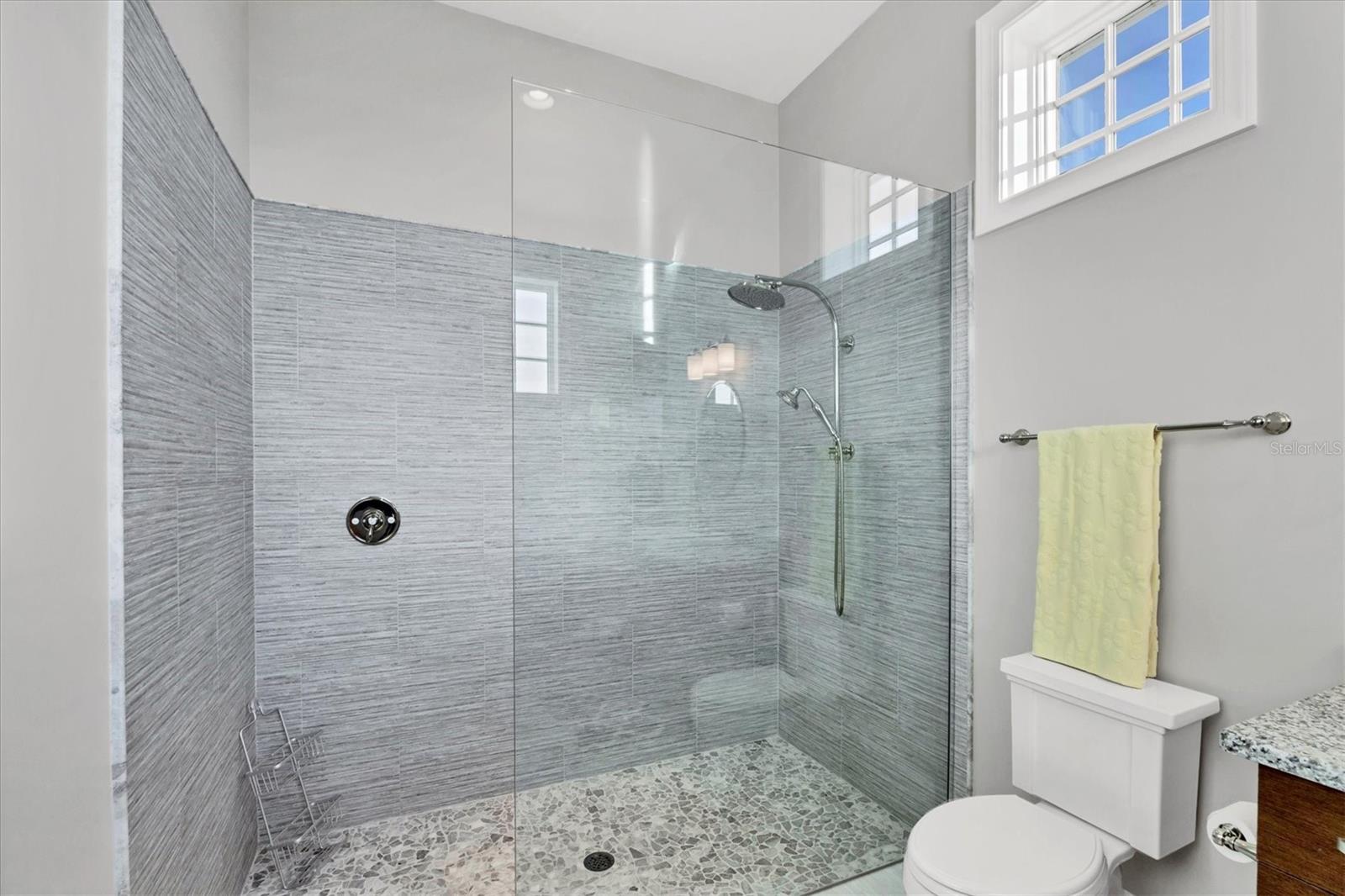 TYLER & DARLINGS 1ST ADD - Residential