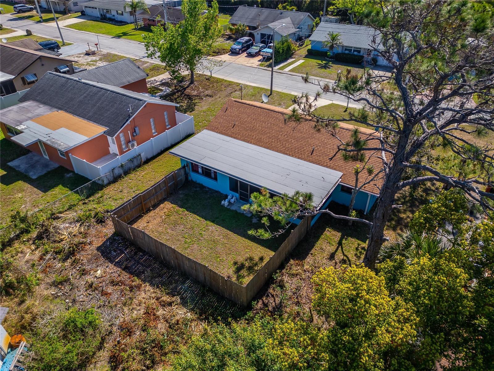 VIVA VILLAS - Residential