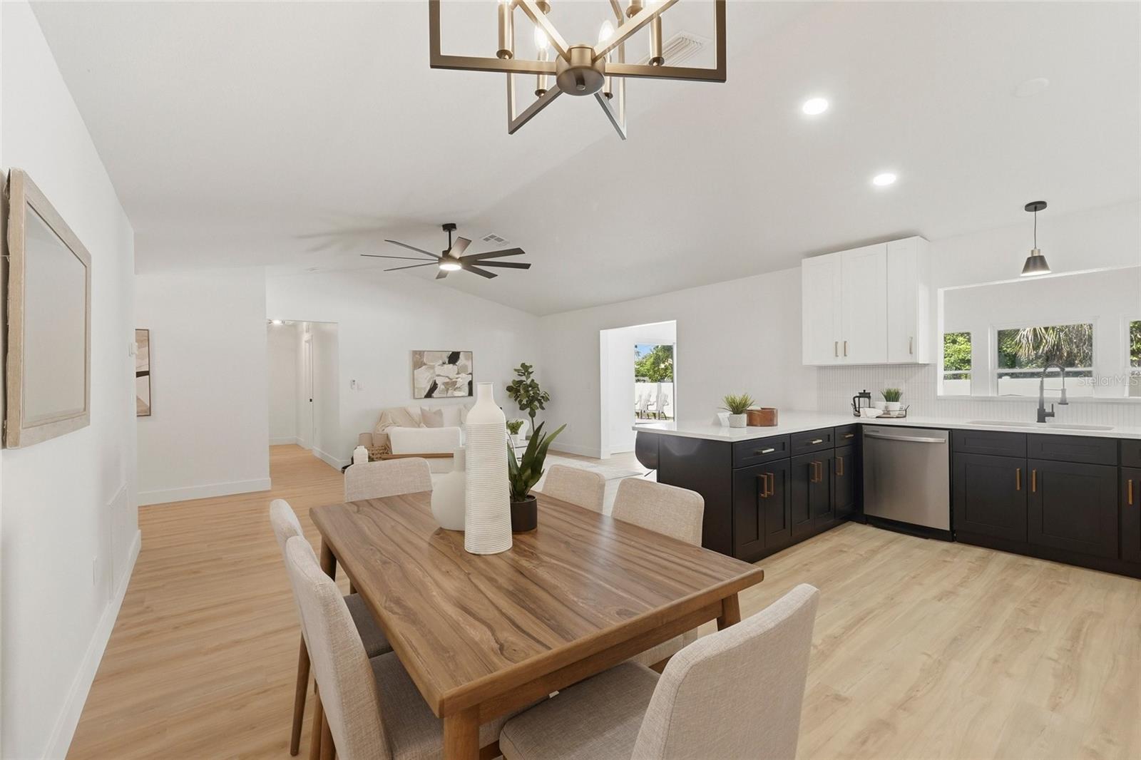 NOELL HEIGHTS UNIT ONE - Residential