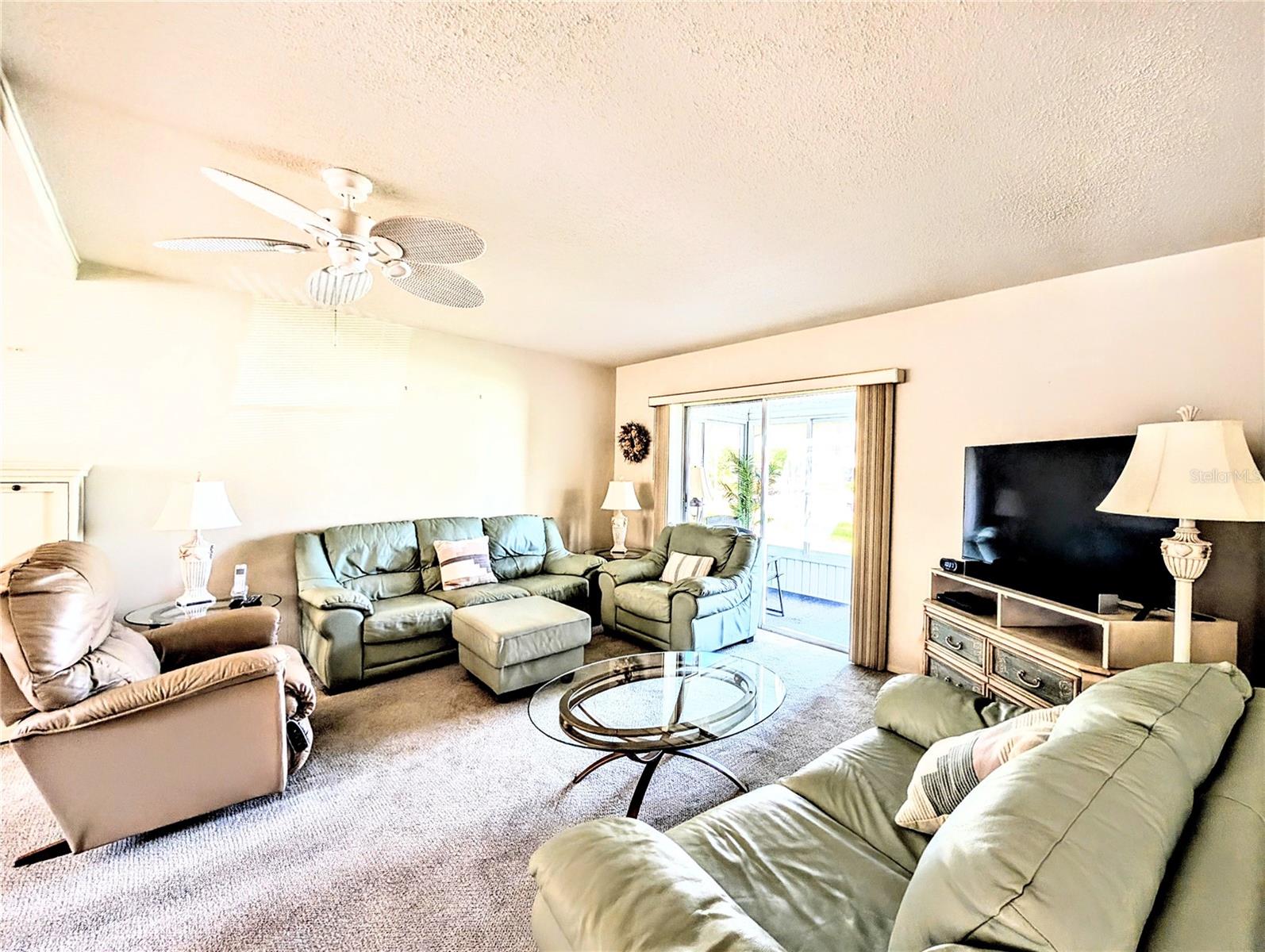 THE FOURTH BAYSHORE - Residential