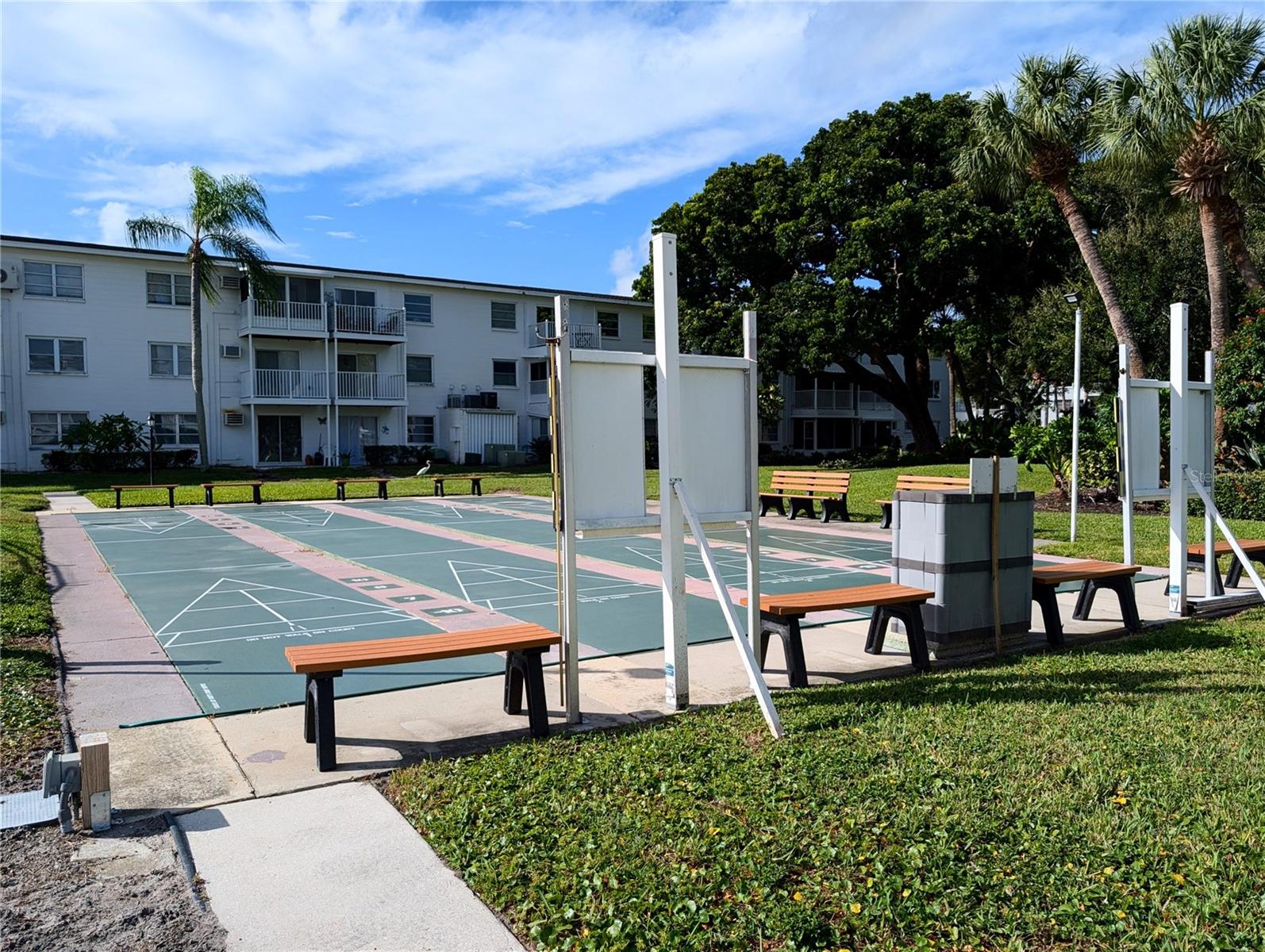 THE FOURTH BAYSHORE - Residential