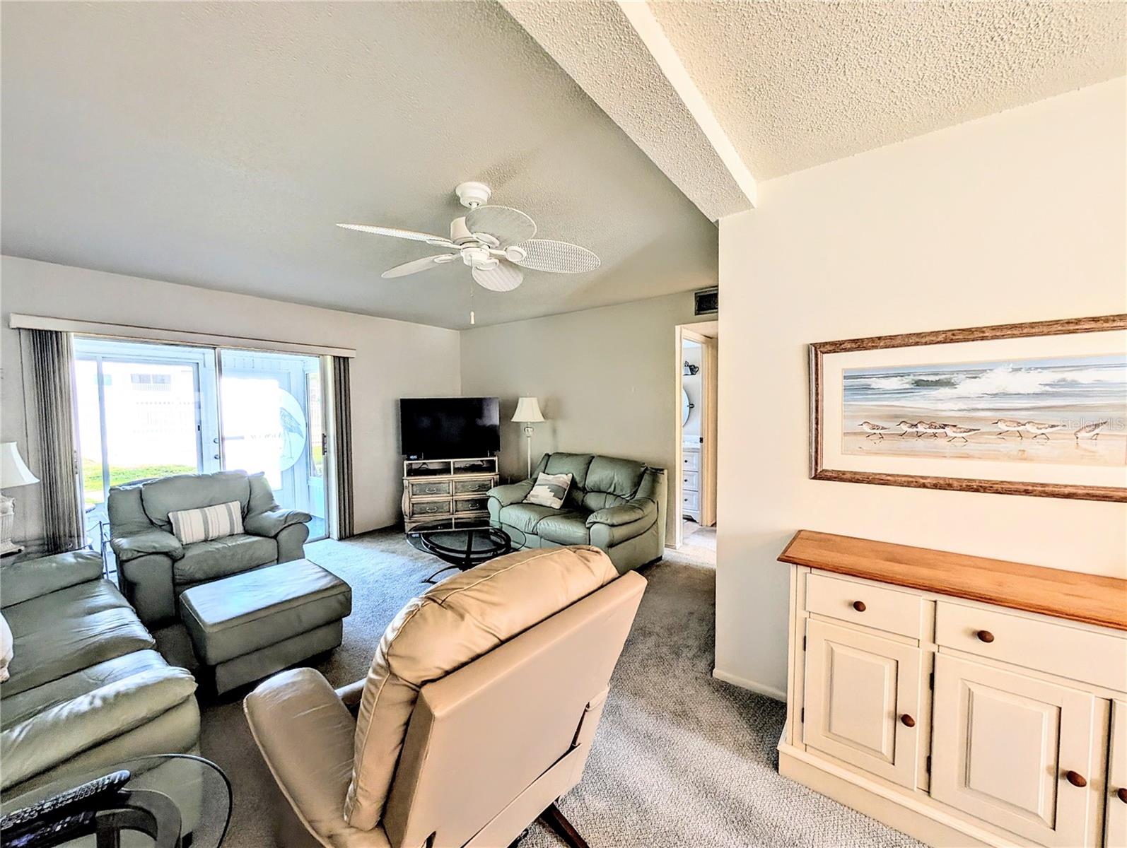 THE FOURTH BAYSHORE - Residential