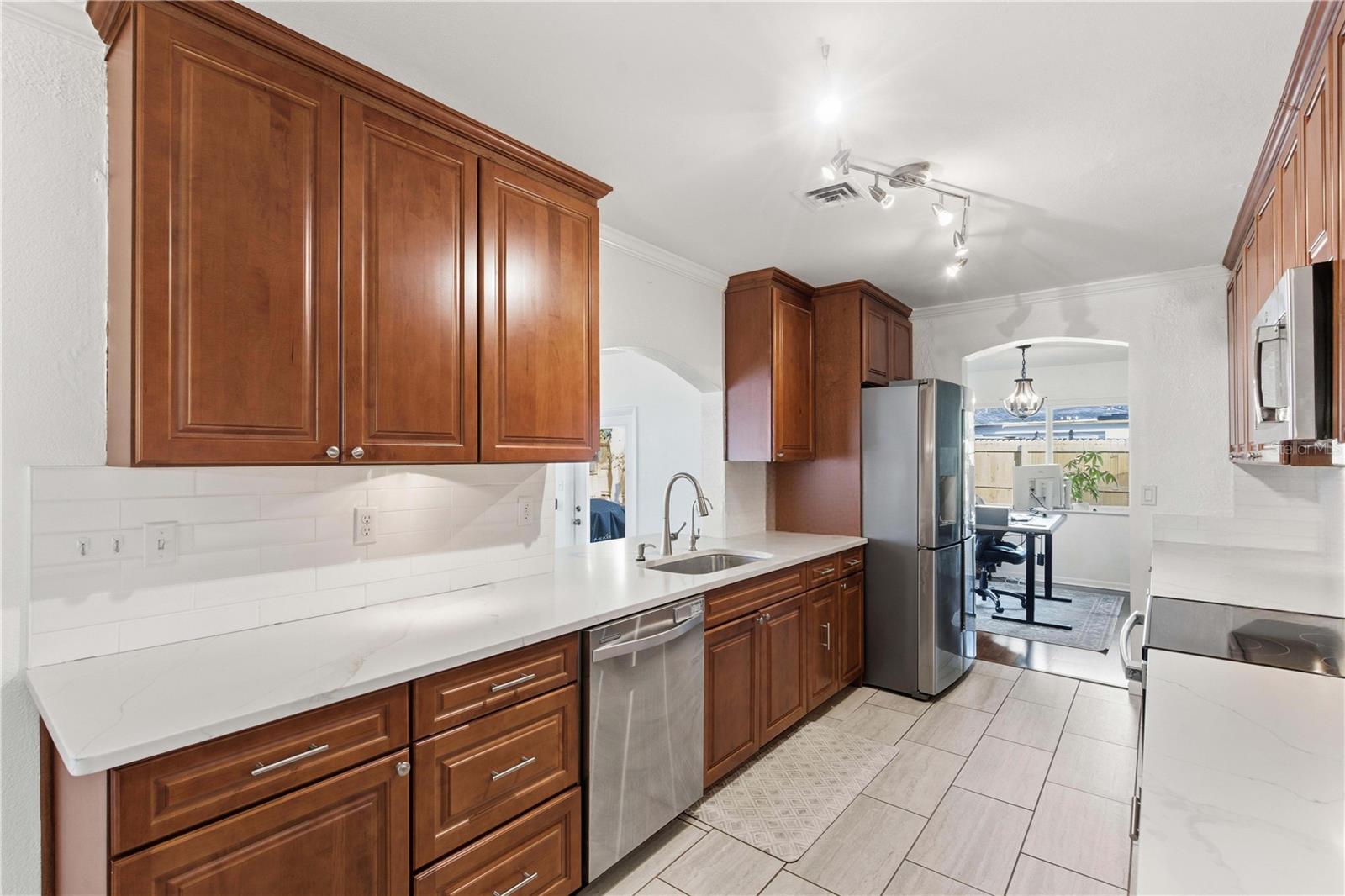 OAK HILLS - Residential