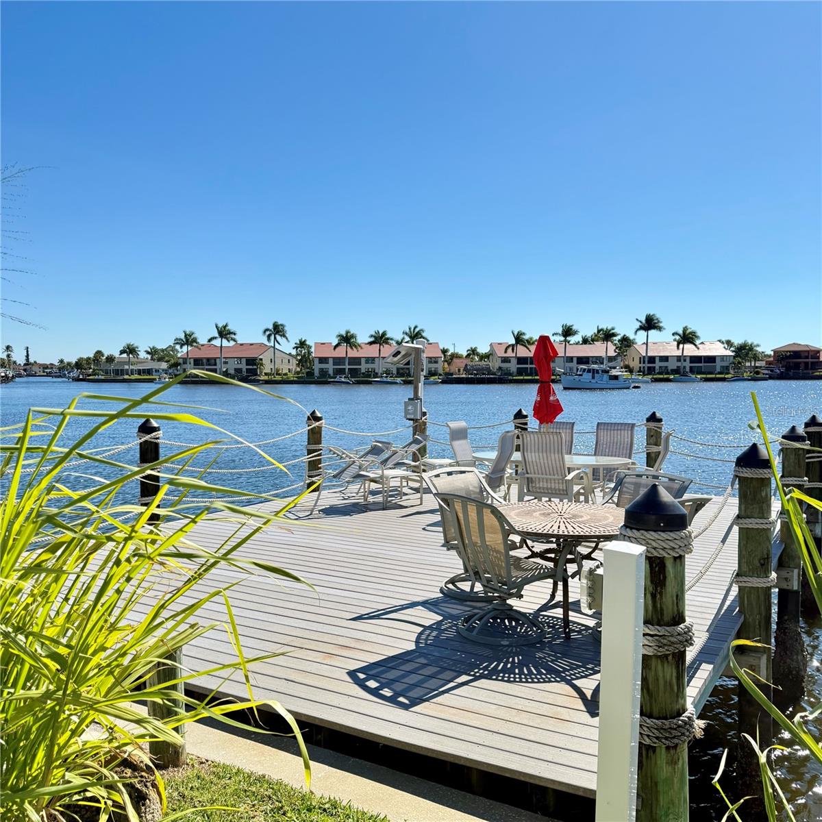 4803 SUNSET COURT 304