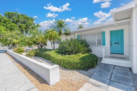1207 PASS A GRILLE WAY ST PETE BEACH FL 33706
