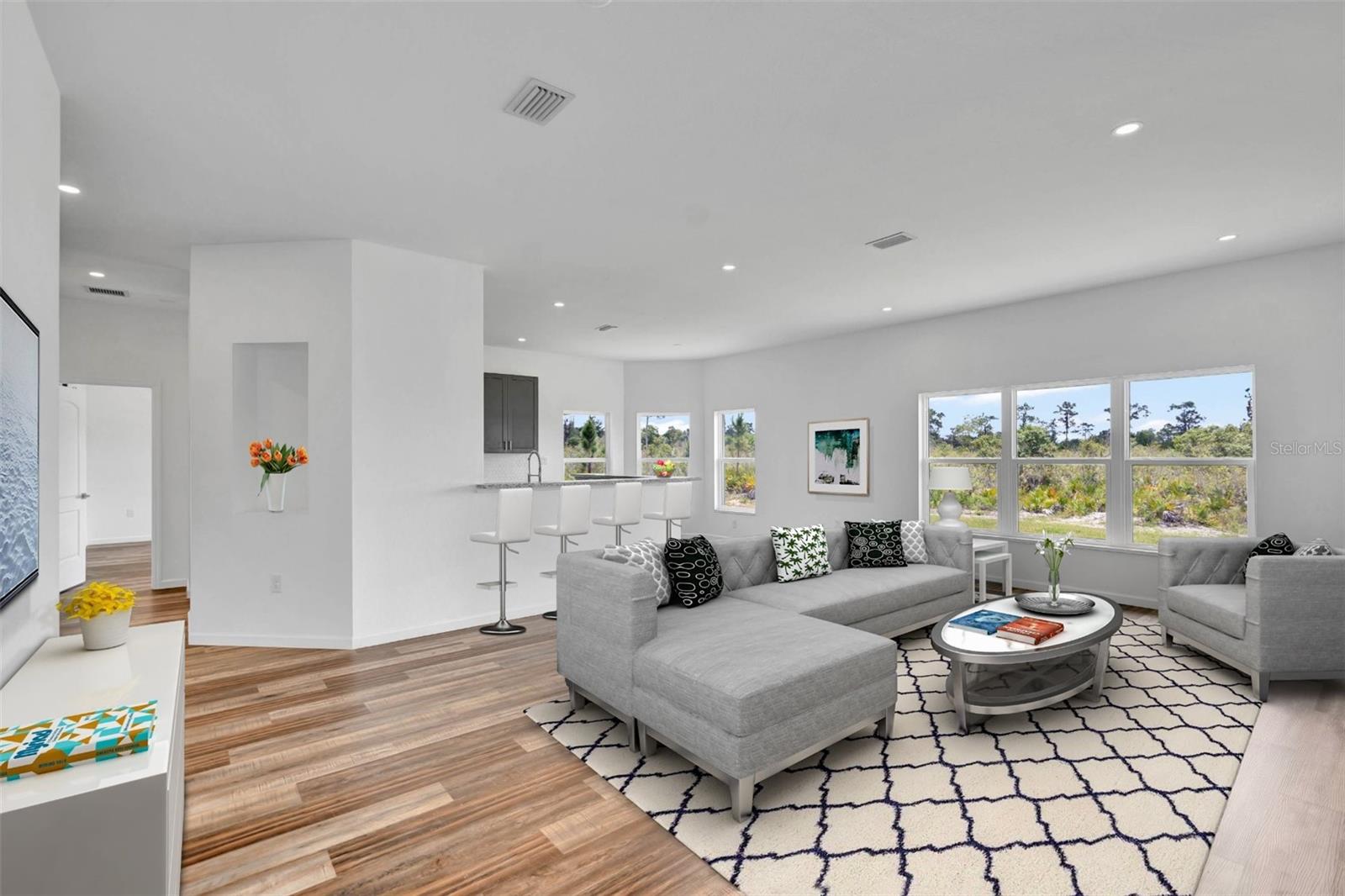 SUN N LAKE - Residential Lease