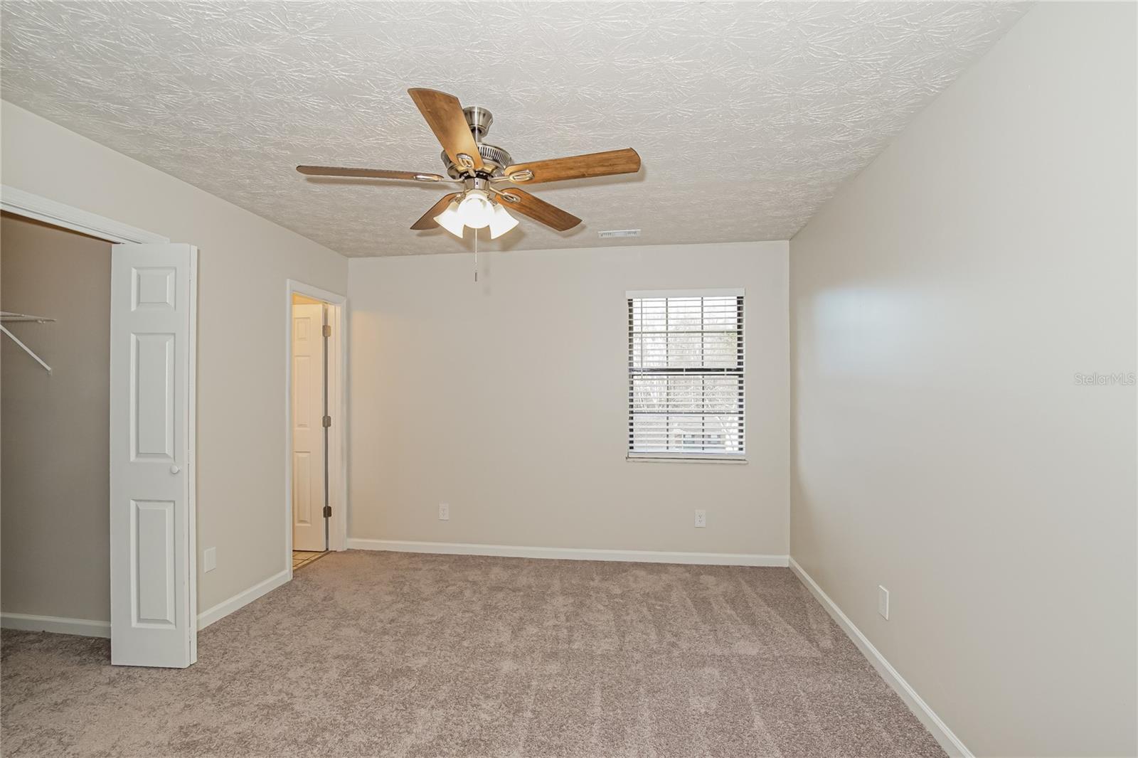 MEADOW WOODS VILLAGE 09 PH 02 - Residential Lease