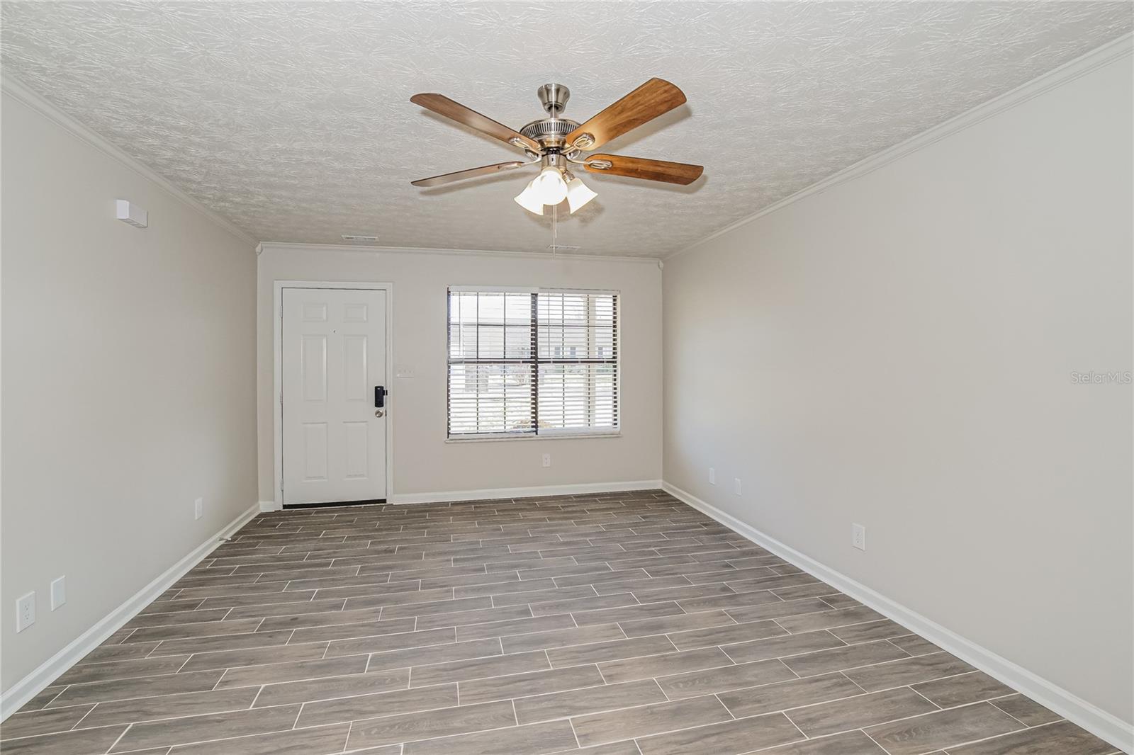 MEADOW WOODS VILLAGE 09 PH 02 - Residential Lease