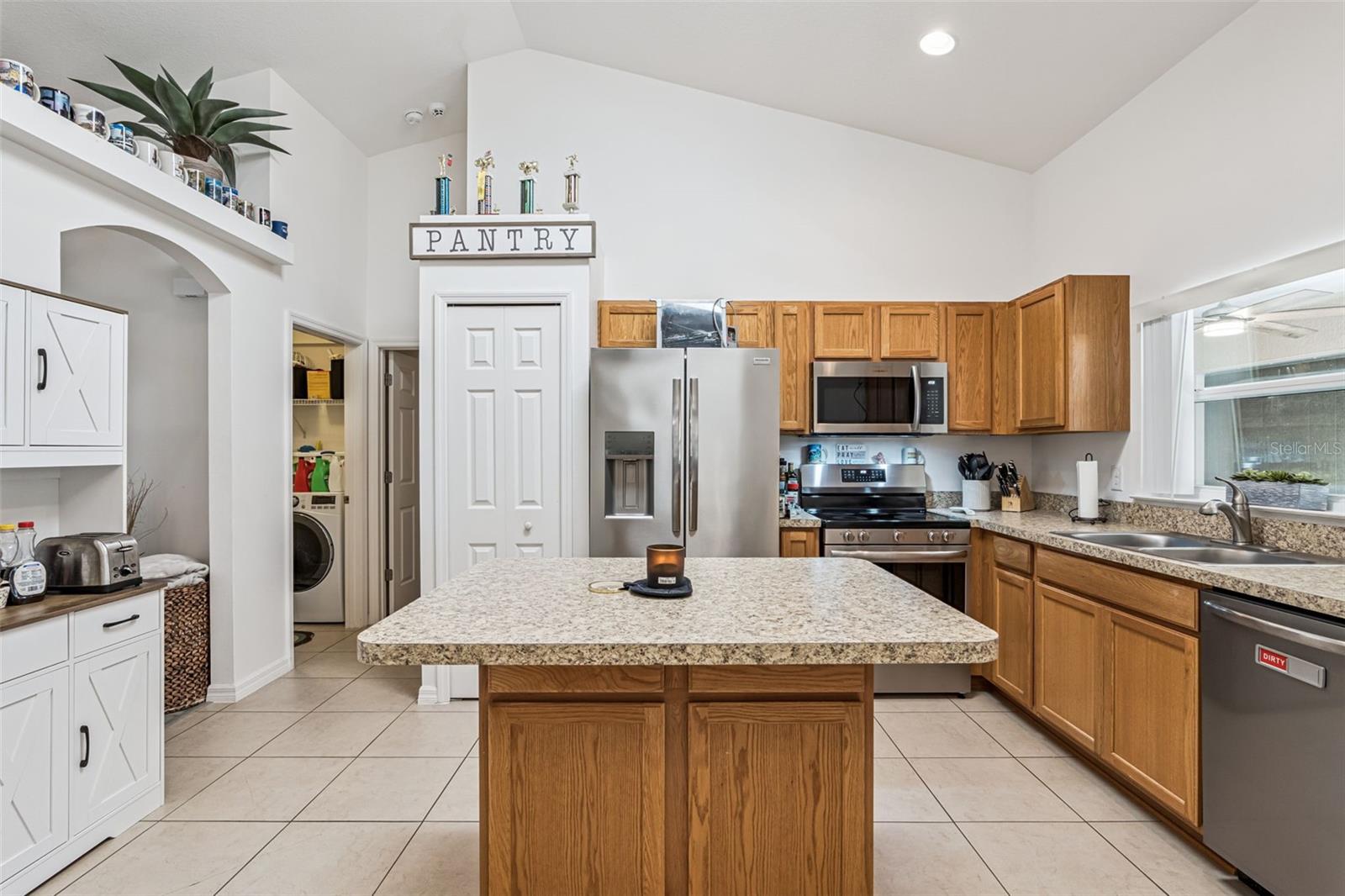 HARBOR SHORES UNIT 01 - Residential