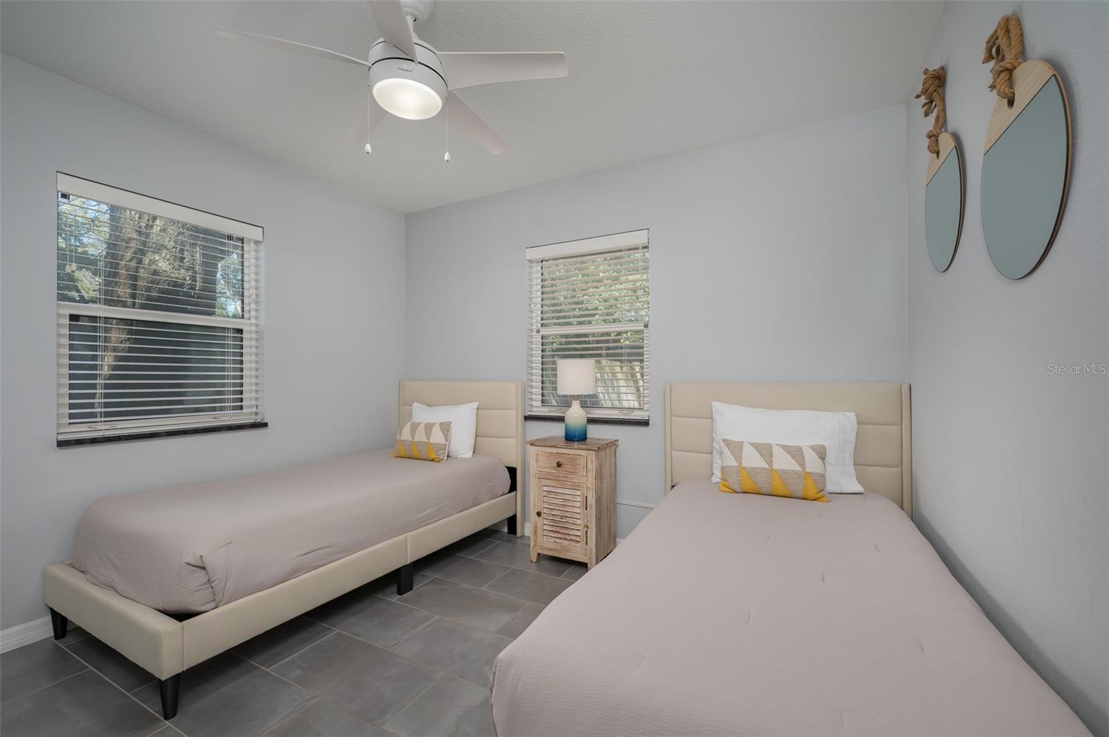 SYLVAN SHORES - Residential