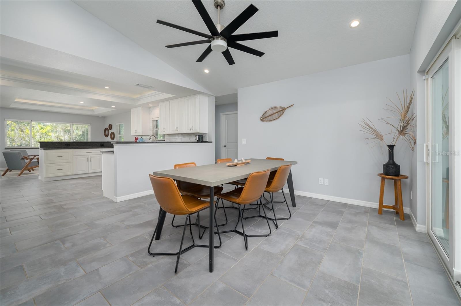 SYLVAN SHORES - Residential