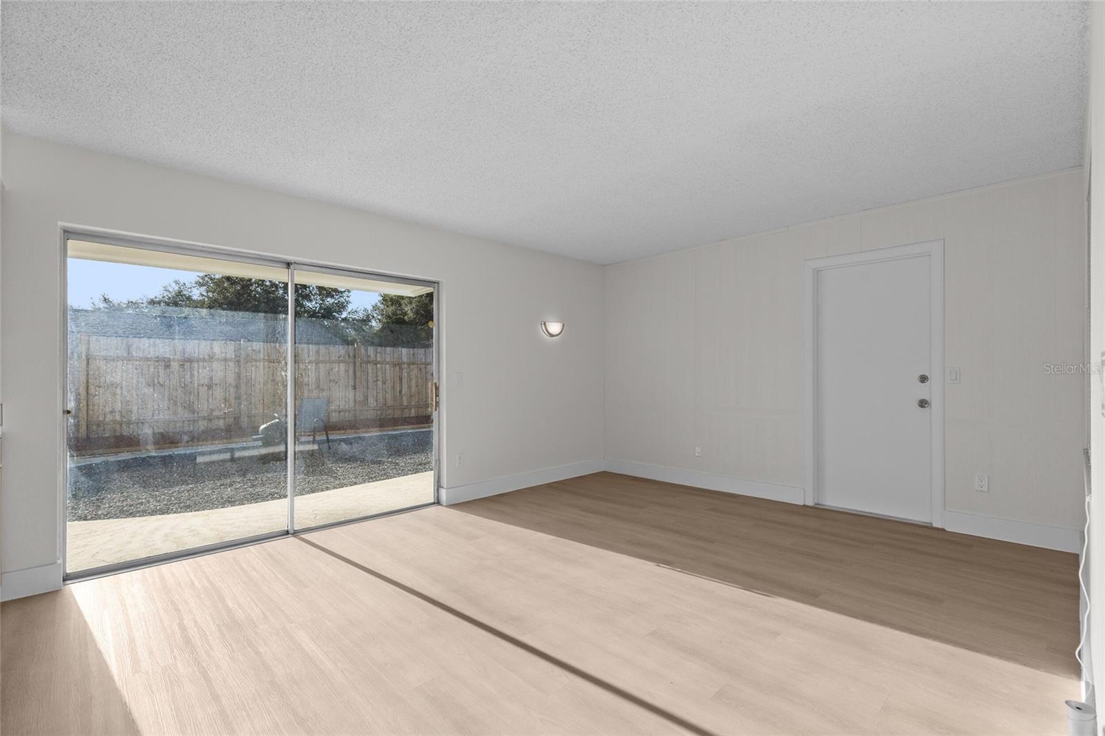 372 IMPERIAL DRIVE