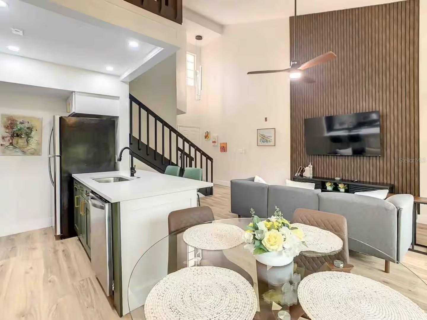 3163 TAMARIND CIRCLE