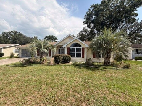 Photo of 8484 SW 108th Street, Ocala, FL 34481 (MLS # OM731439)