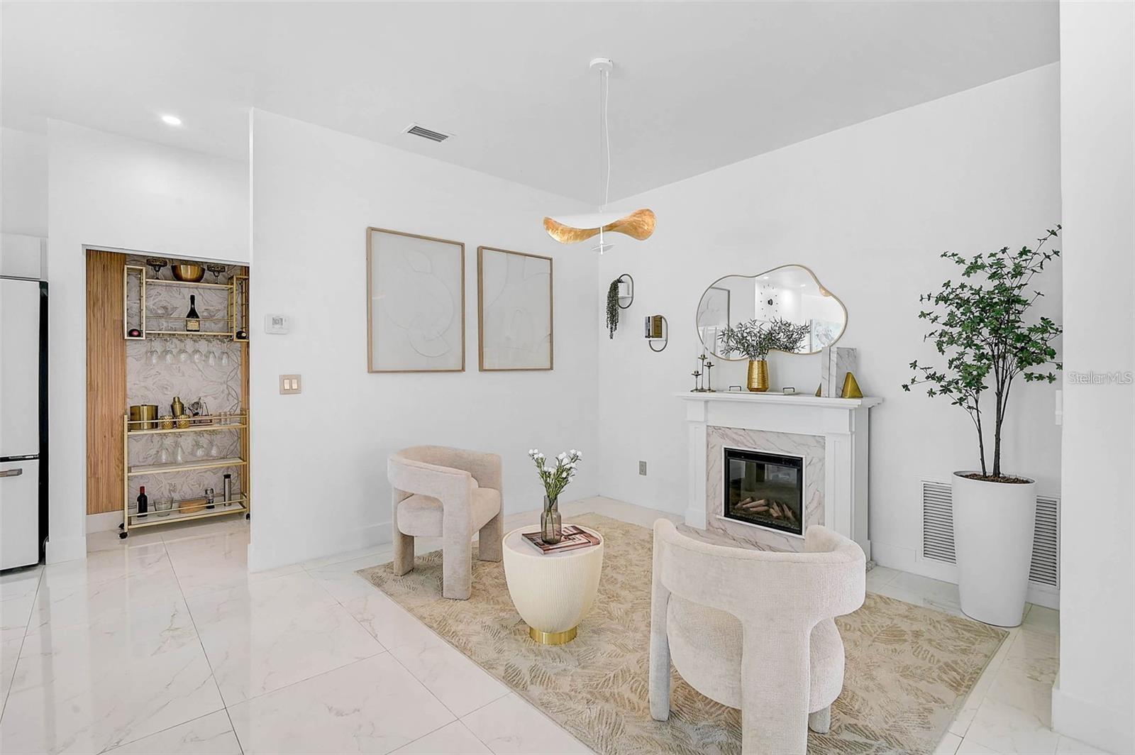STONEYBROOK AT PALMER RANCH - Residential Lease