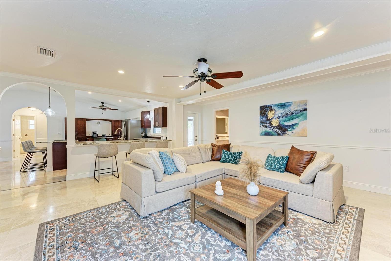 ALOISE PARK - Residential Lease