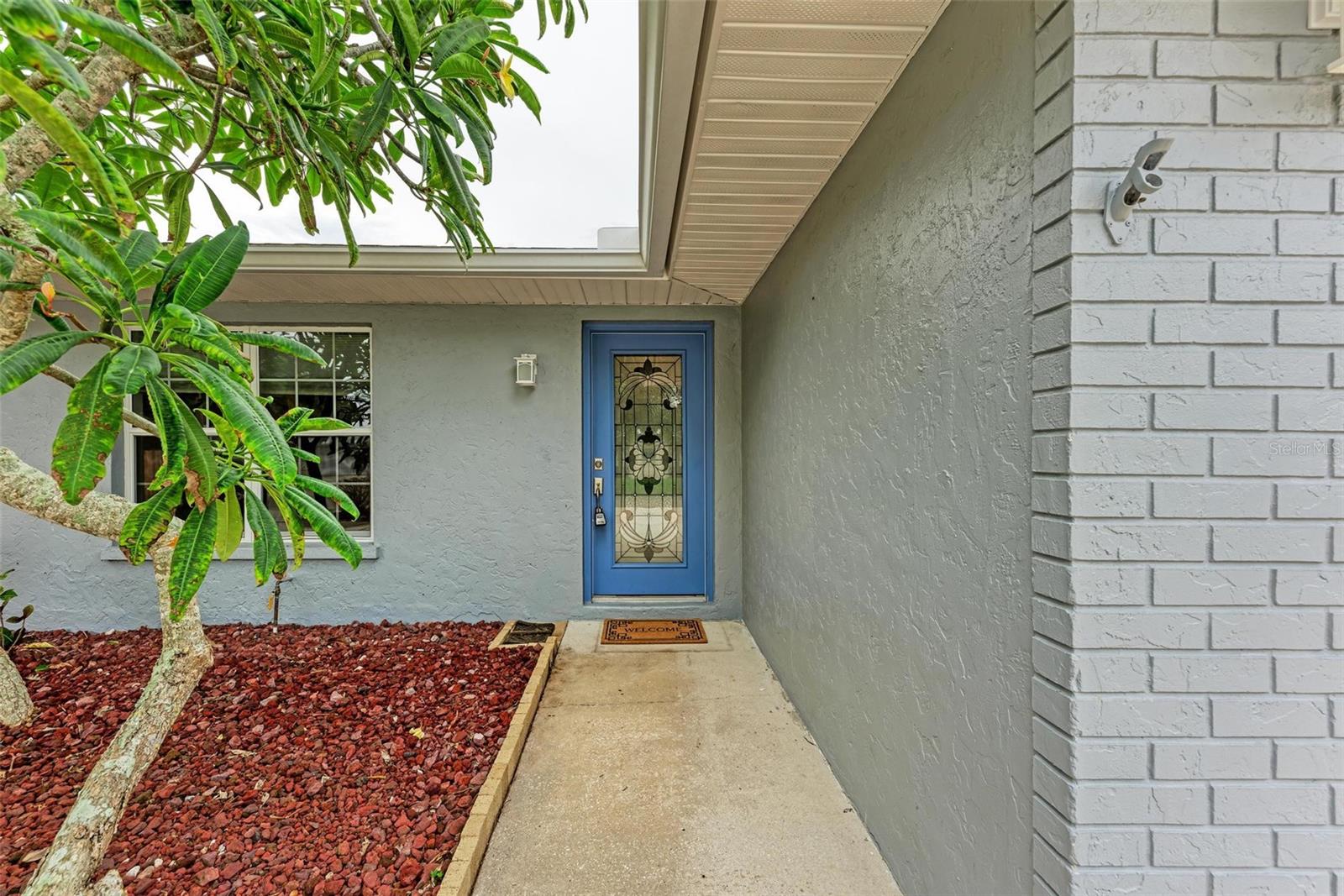 ALOISE PARK - Residential Lease