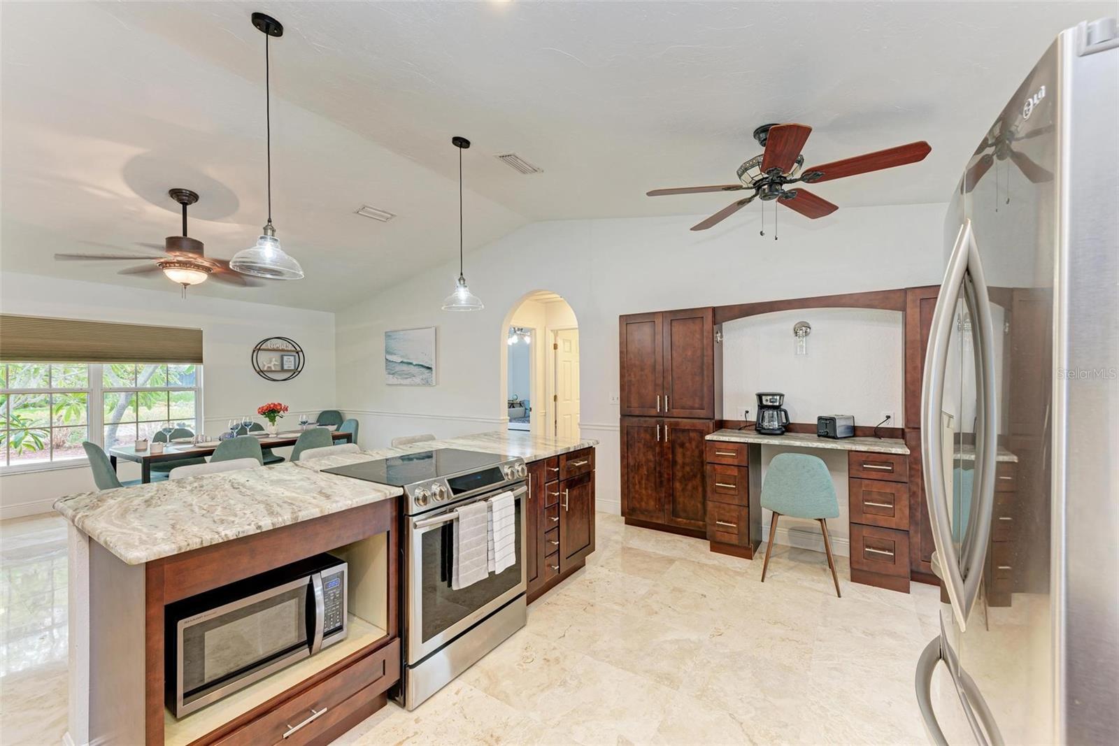 ALOISE PARK - Residential Lease