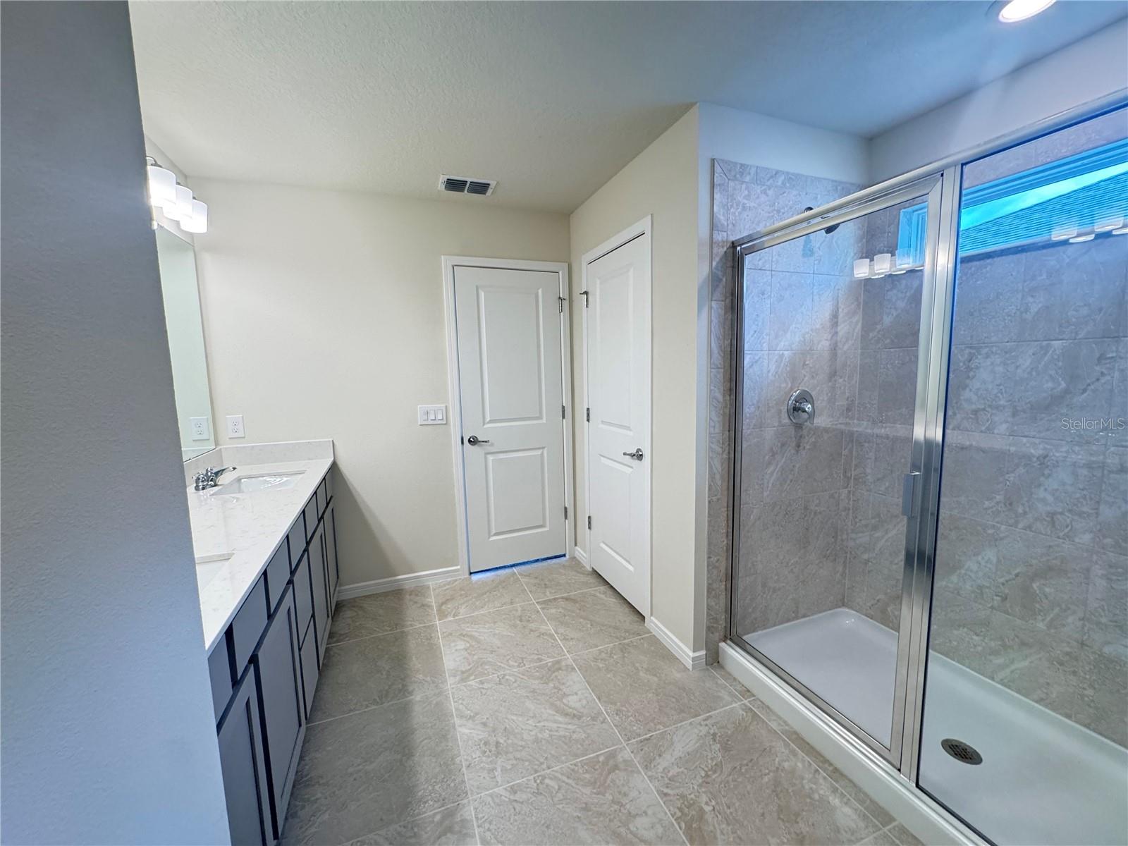 BELLE HAVEN PH 2 - Residential Lease
