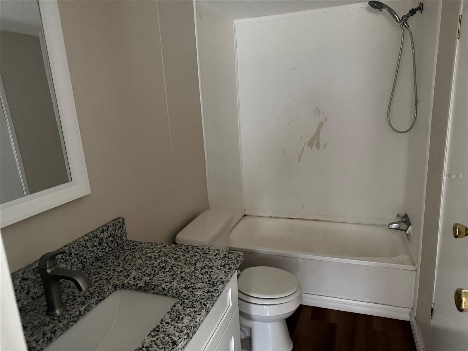 SHADY HAMMOCK - Residential