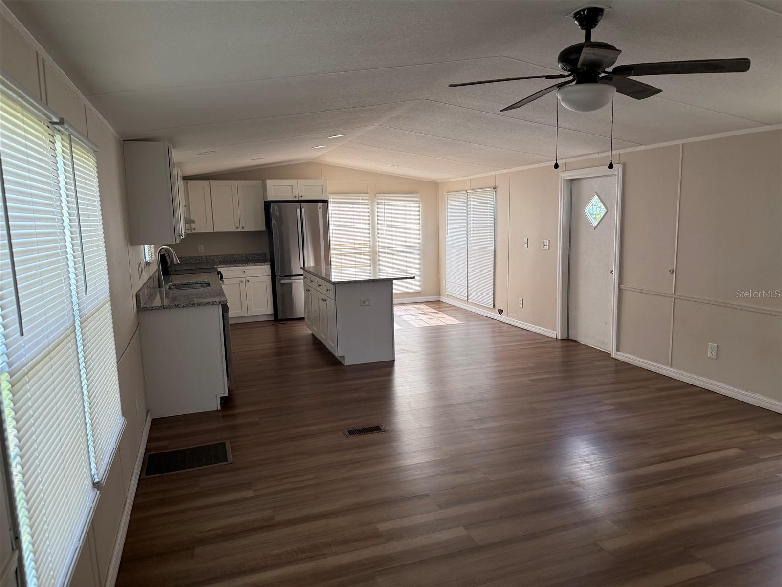 SHADY HAMMOCK - Residential