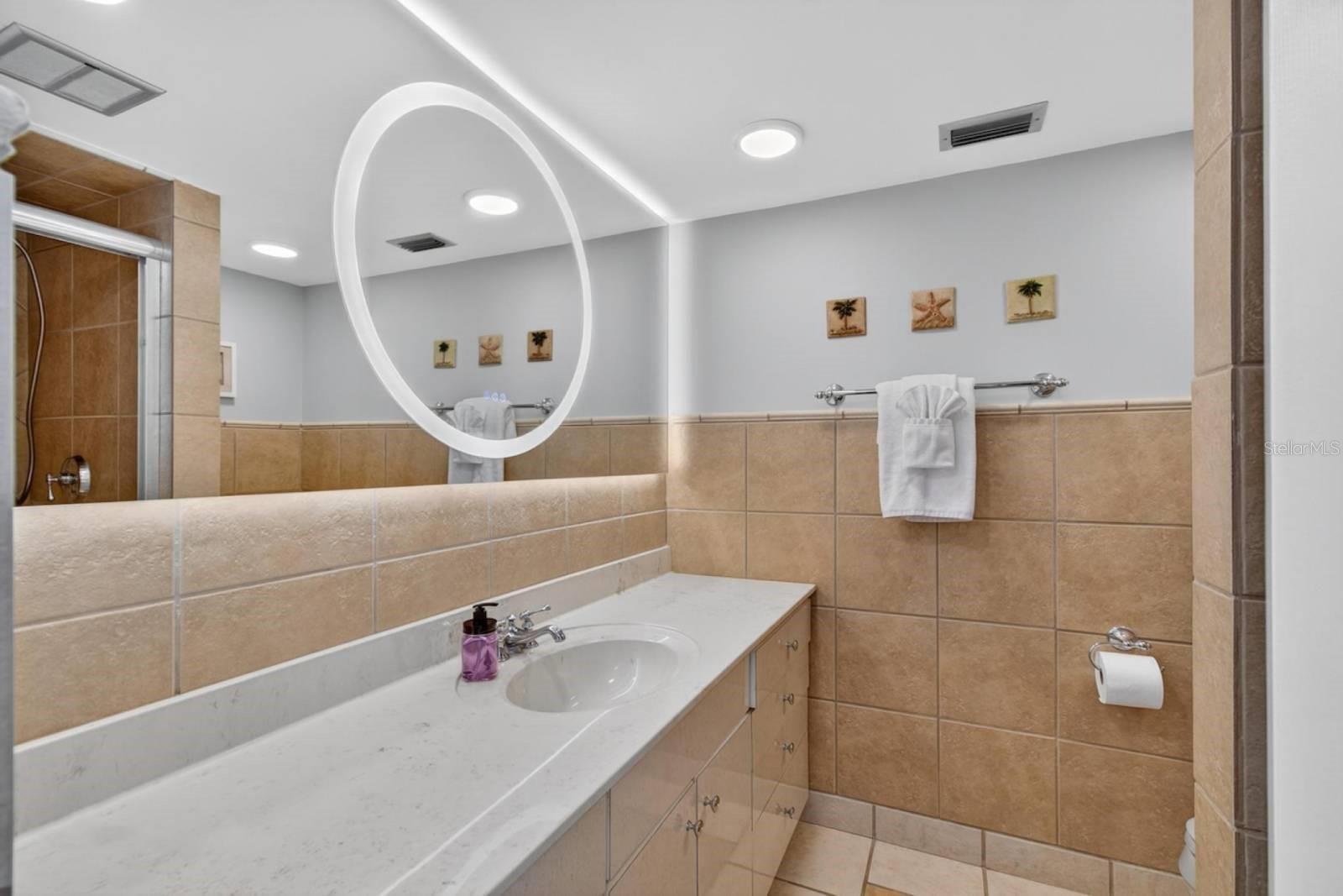 KINGSTON SHORES PH 01 - Residential