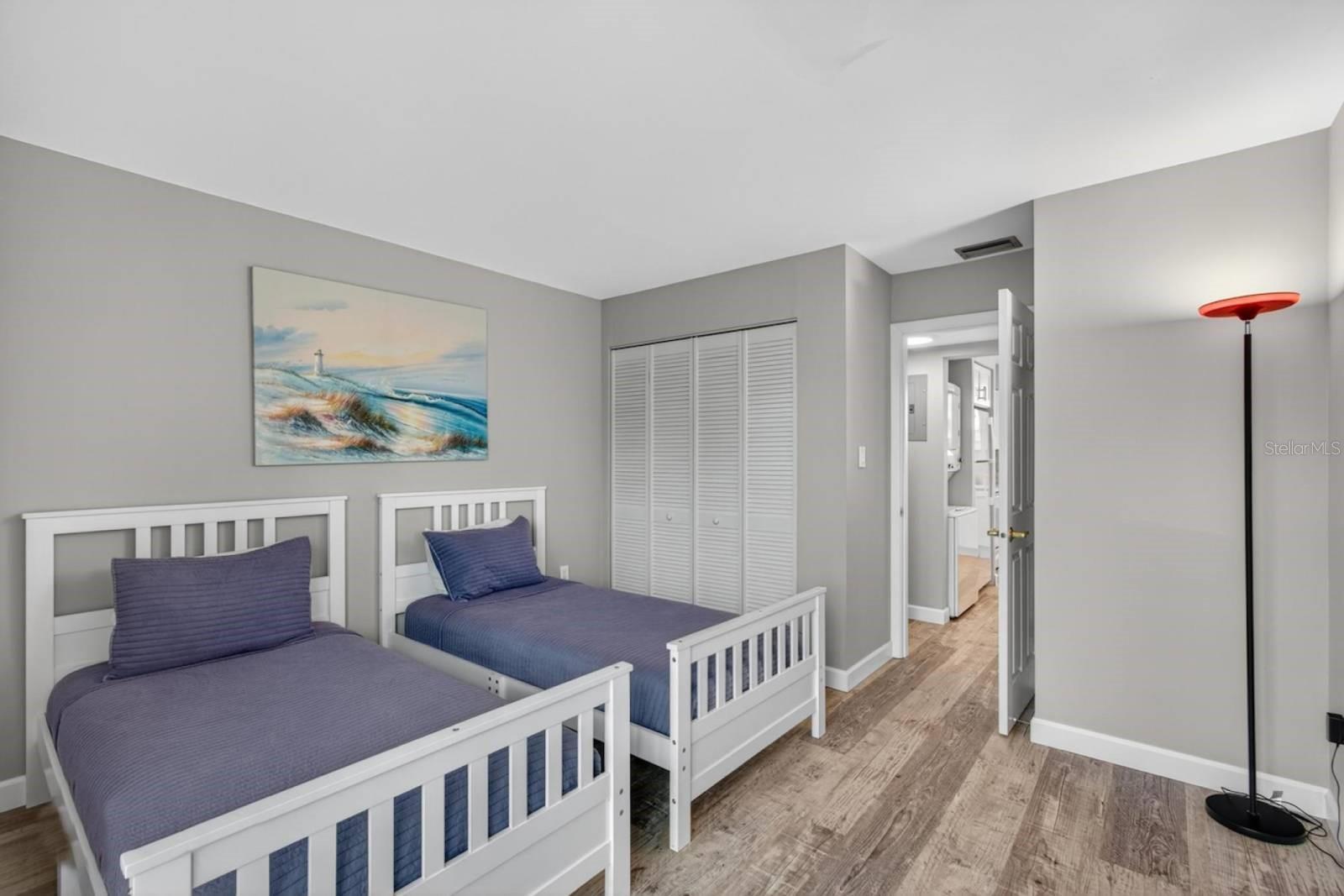 KINGSTON SHORES PH 01 - Residential