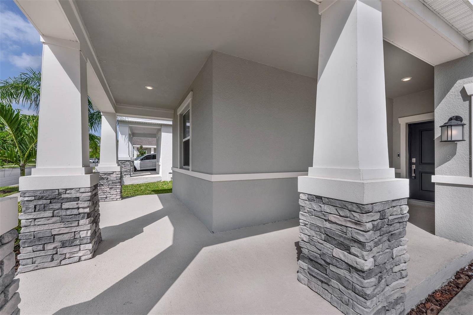 13963 TITLE WAY