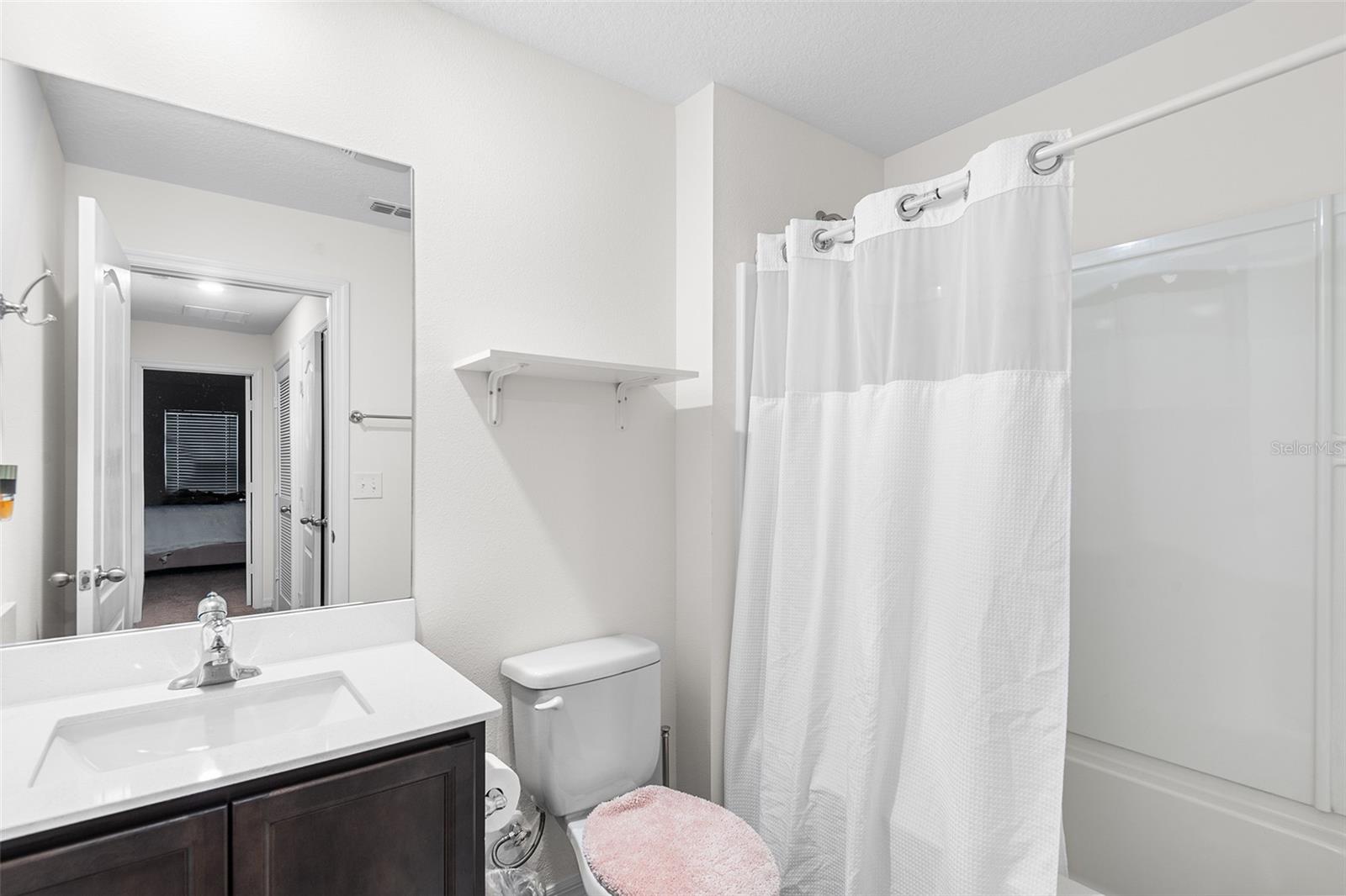 MADISON VILLAGE TWNHMS - Residential