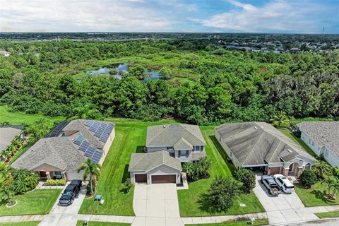 A home in PARRISH