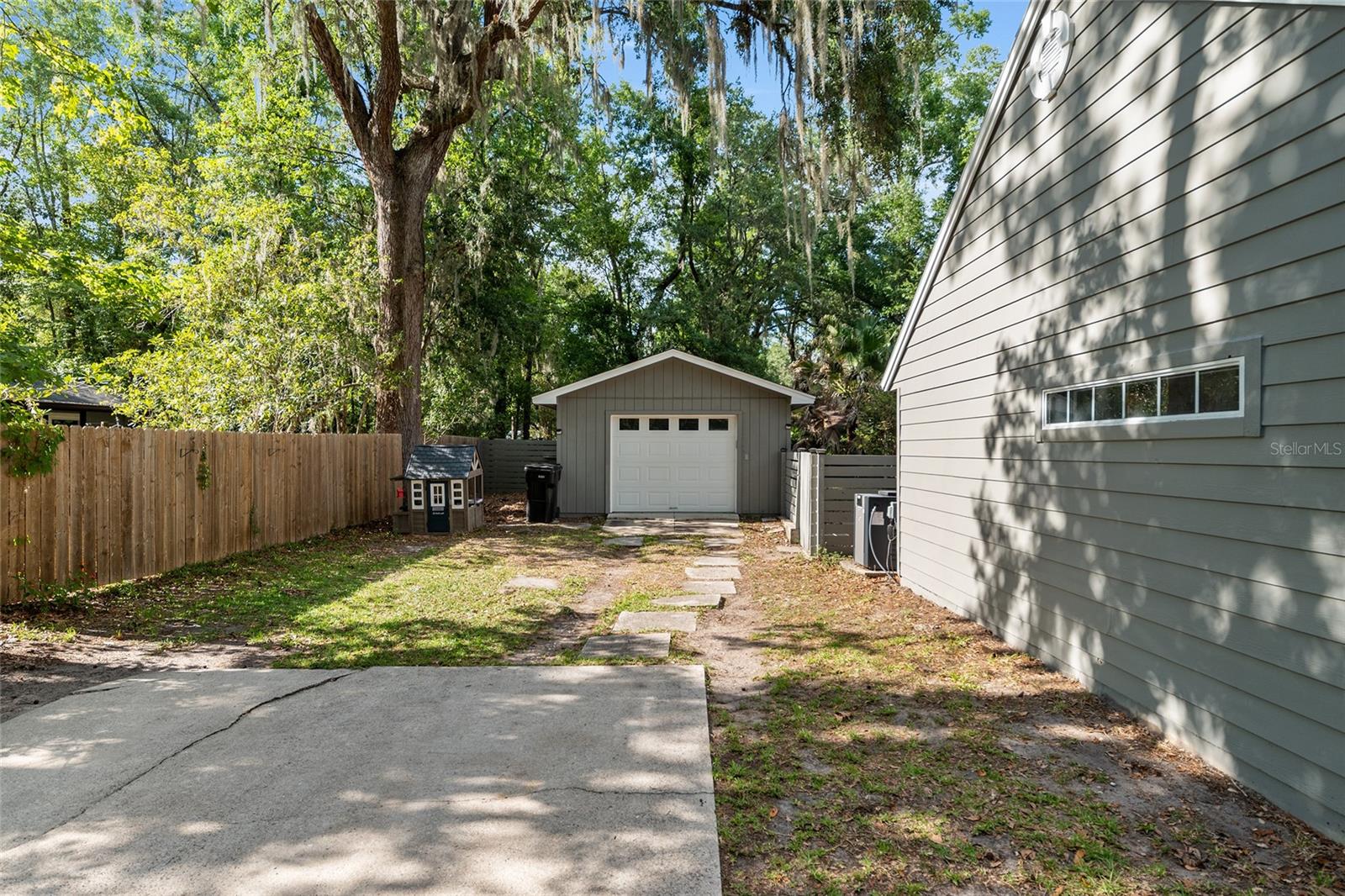 DEER RUN - Residential