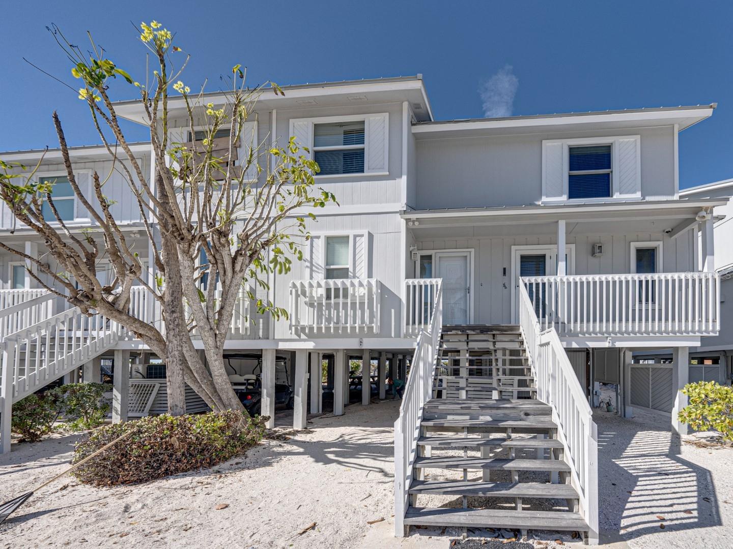 420 GULF BOULEVARD 6
