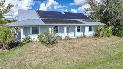 A home in PORT CHARLOTTE