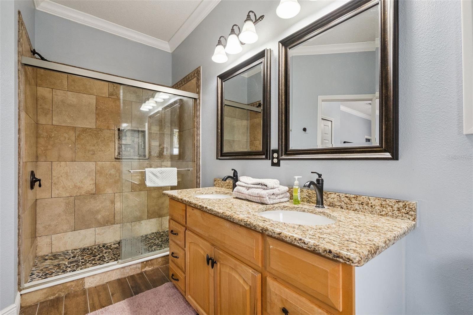 FAIRWAYS LAKE ESTATES - Residential