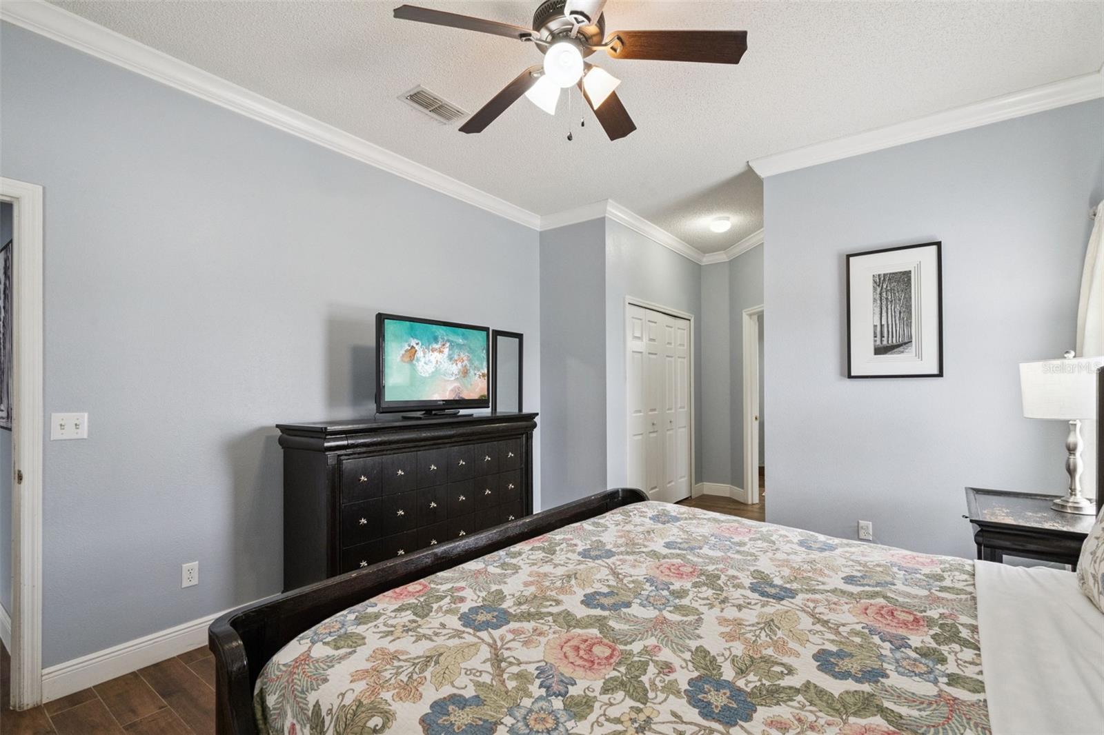 FAIRWAYS LAKE ESTATES - Residential