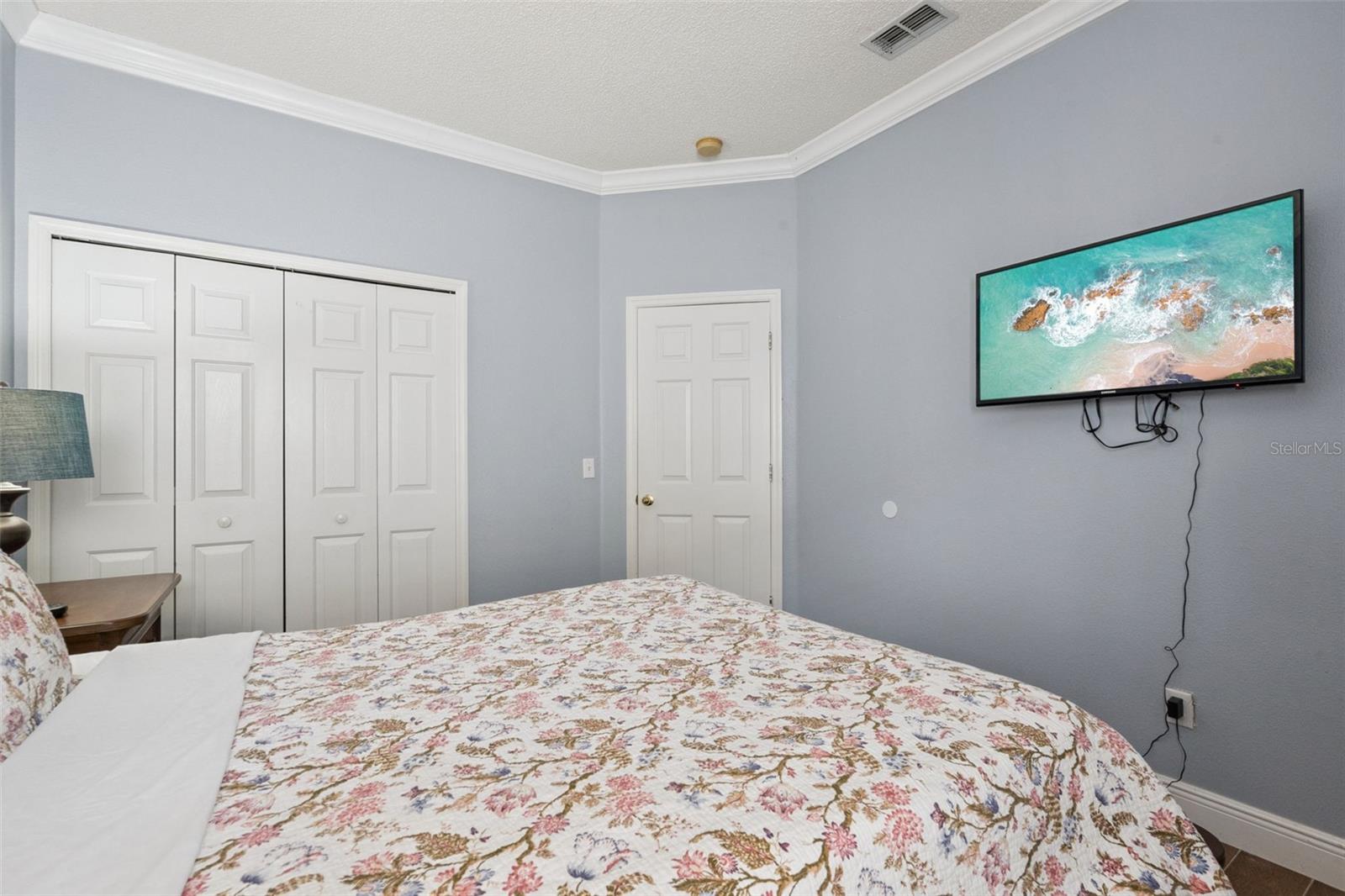 FAIRWAYS LAKE ESTATES - Residential