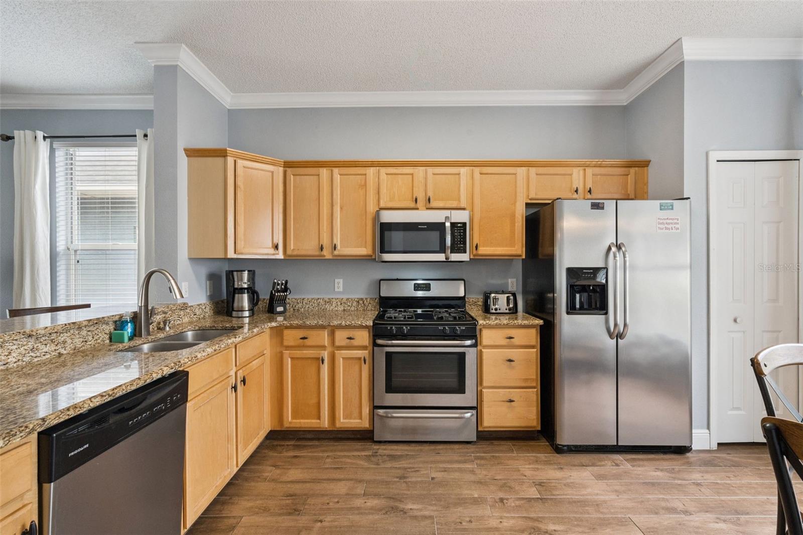 FAIRWAYS LAKE ESTATES - Residential