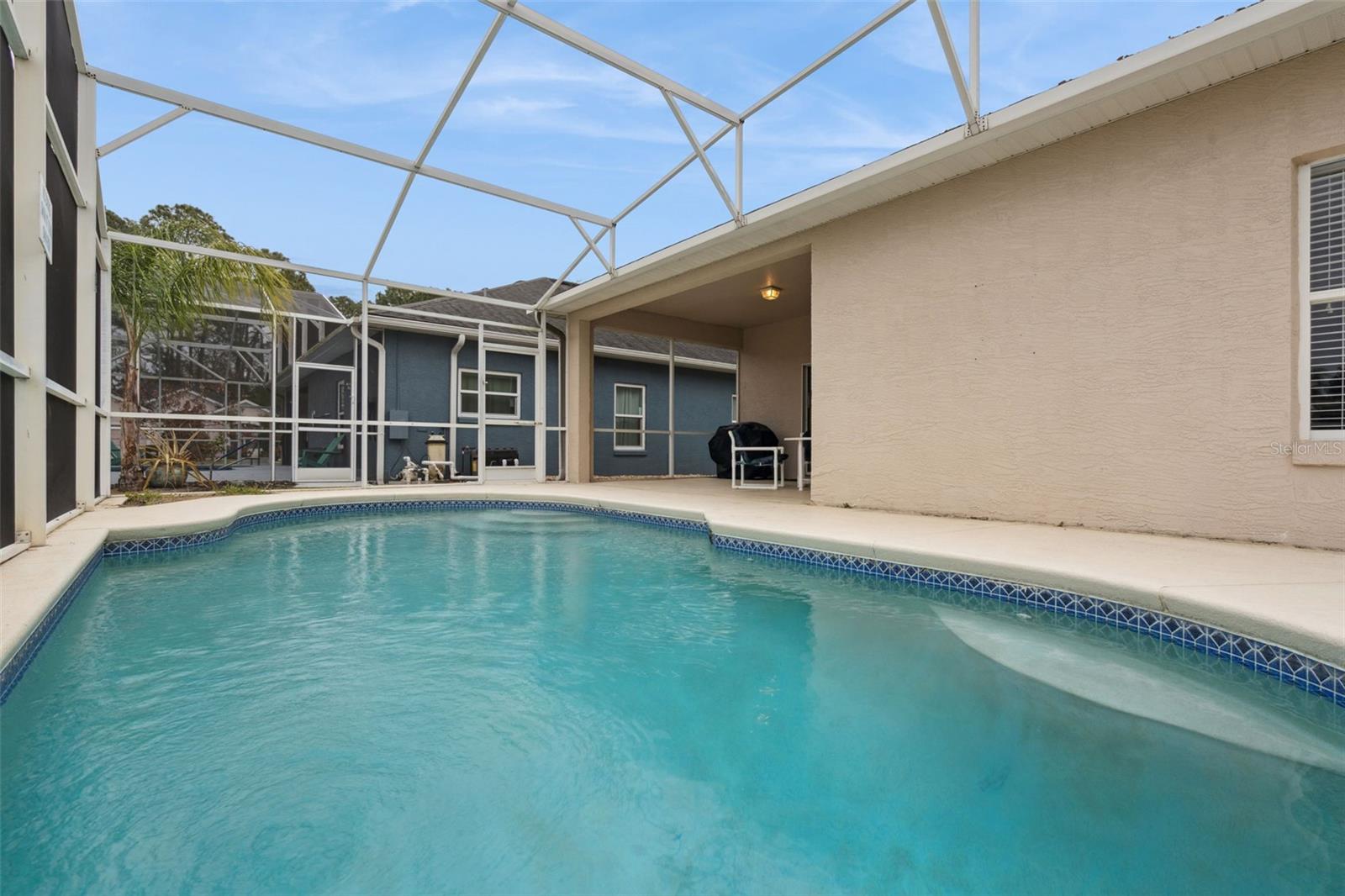 FAIRWAYS LAKE ESTATES - Residential