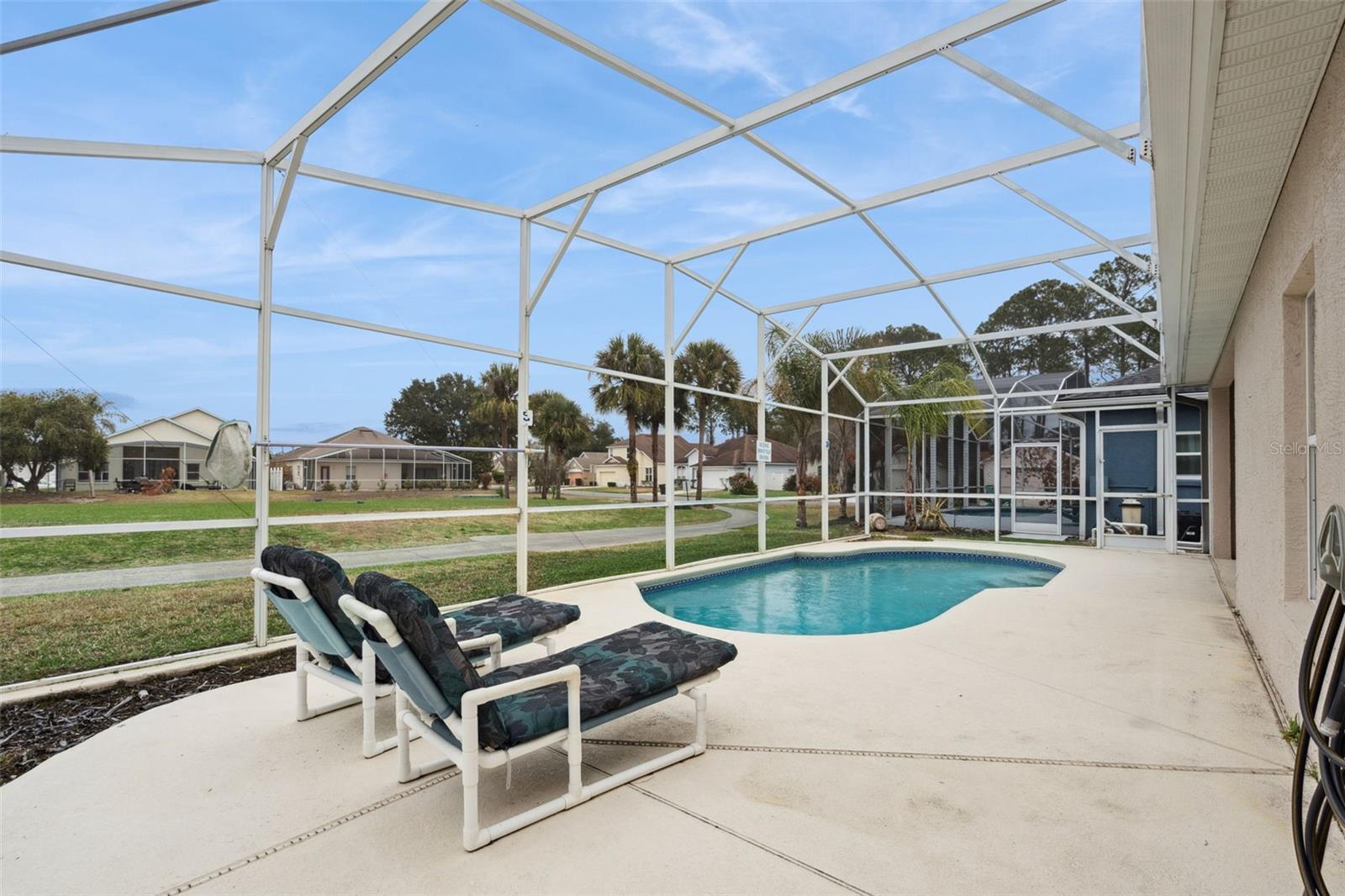 FAIRWAYS LAKE ESTATES - Residential