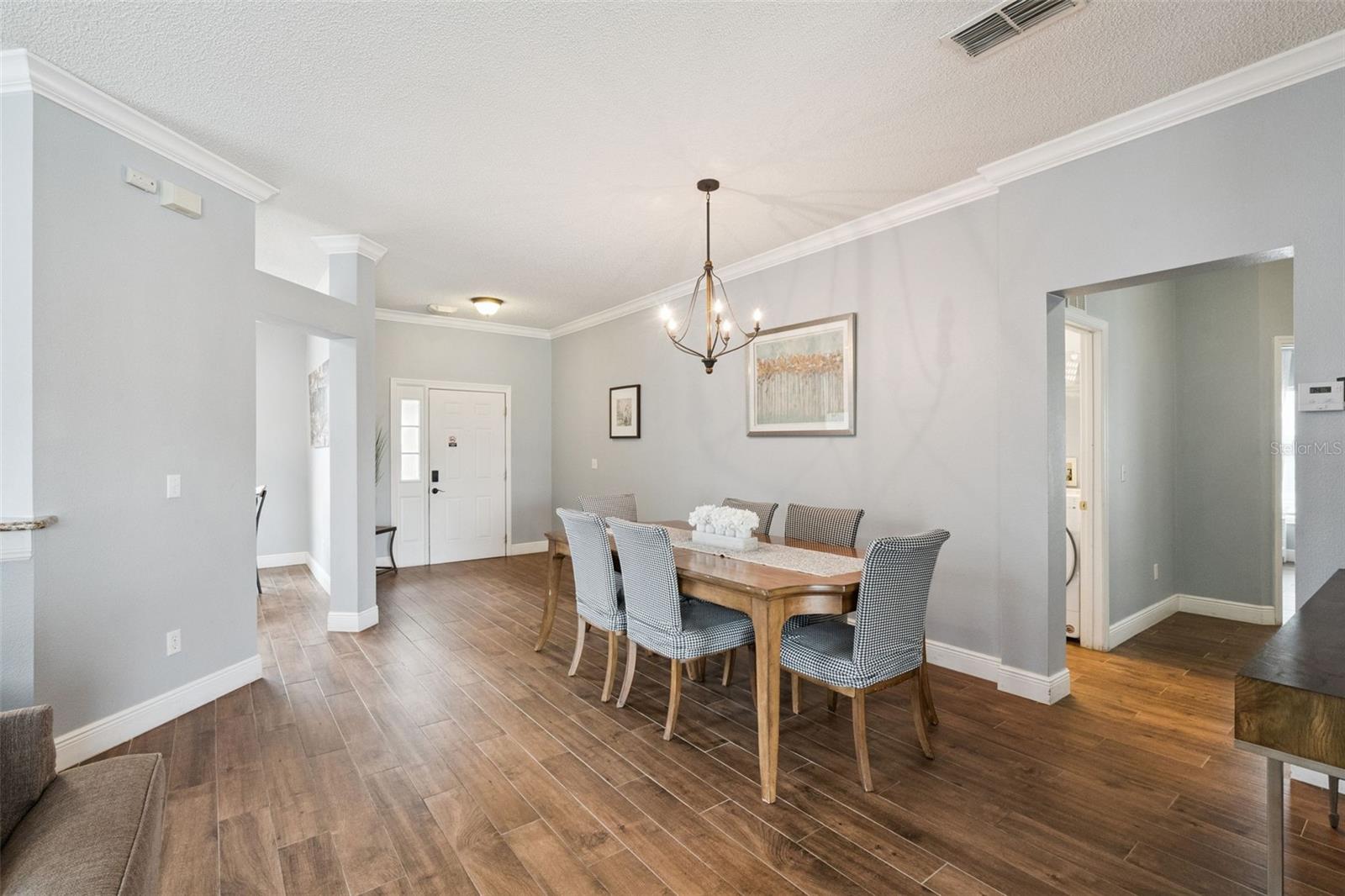 FAIRWAYS LAKE ESTATES - Residential