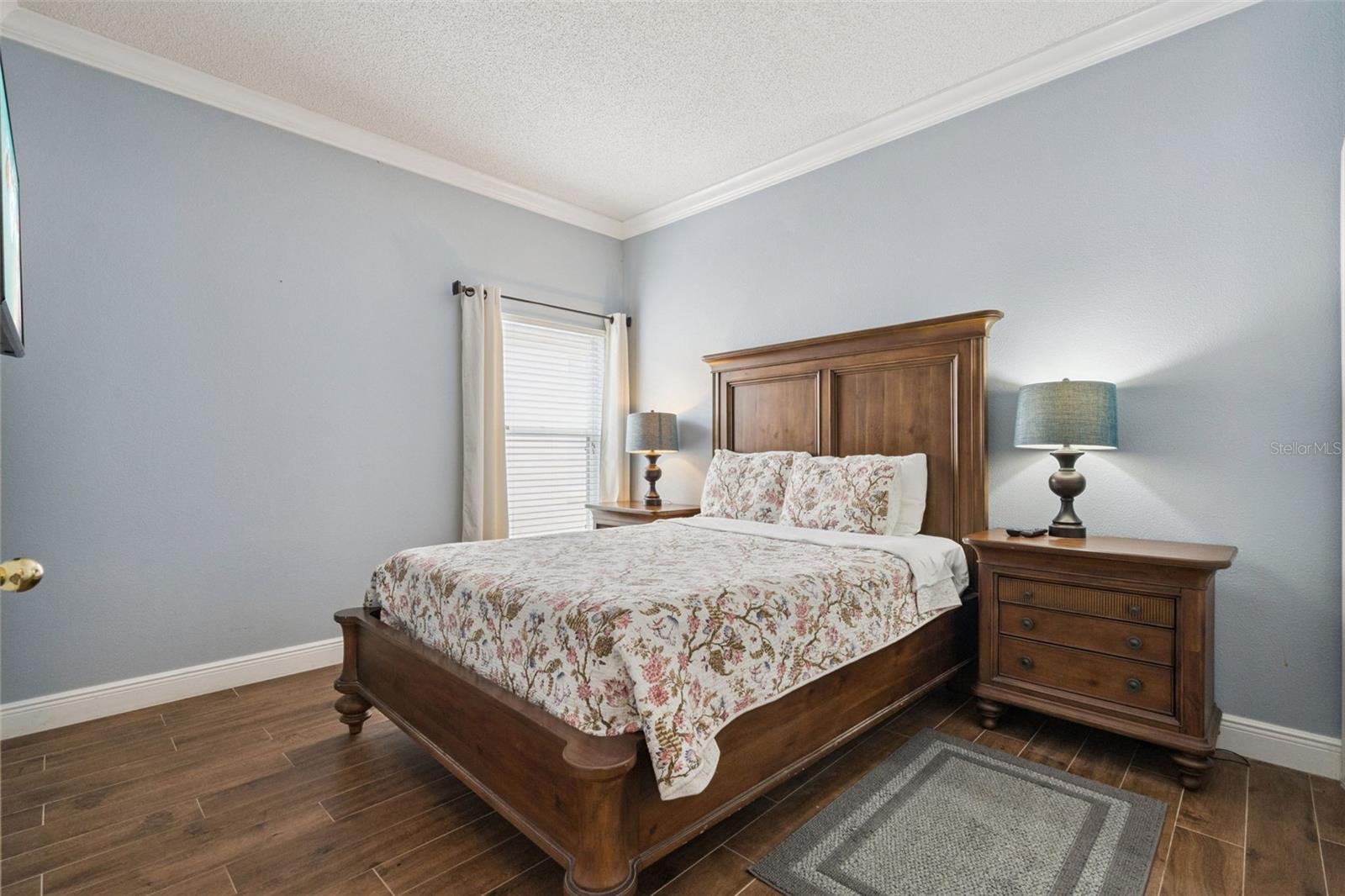 FAIRWAYS LAKE ESTATES - Residential