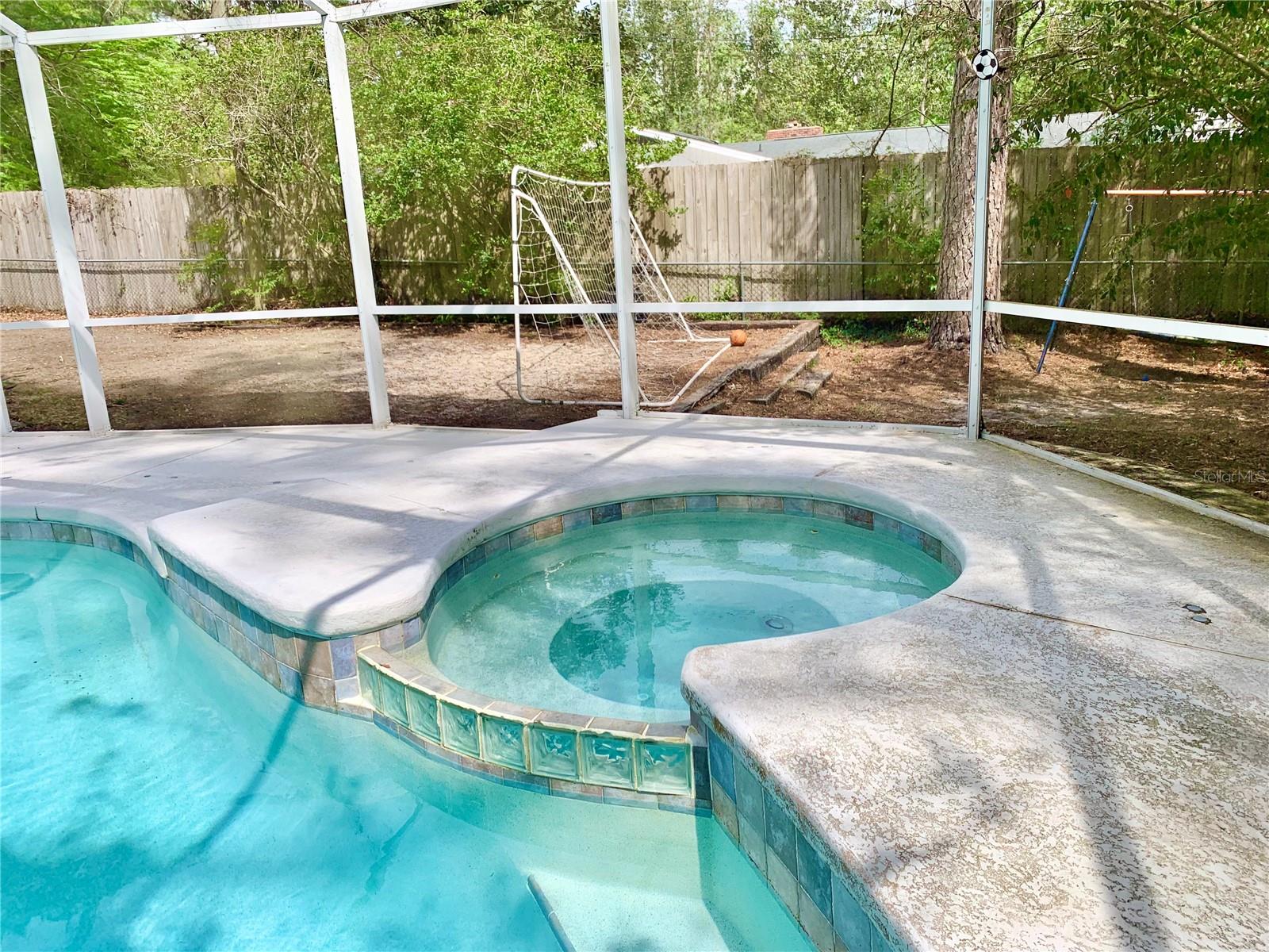 FOREST RIDGE - Residential