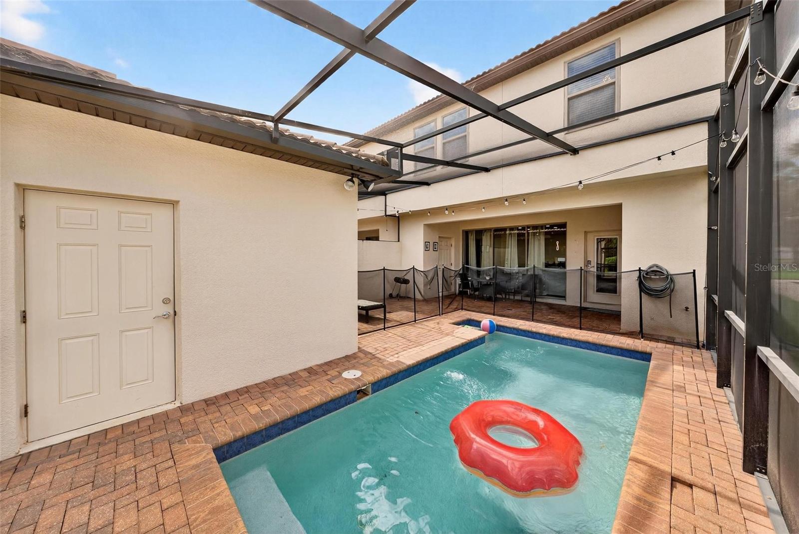 WINDSOR AT WESTSIDE PH 1 - Residential