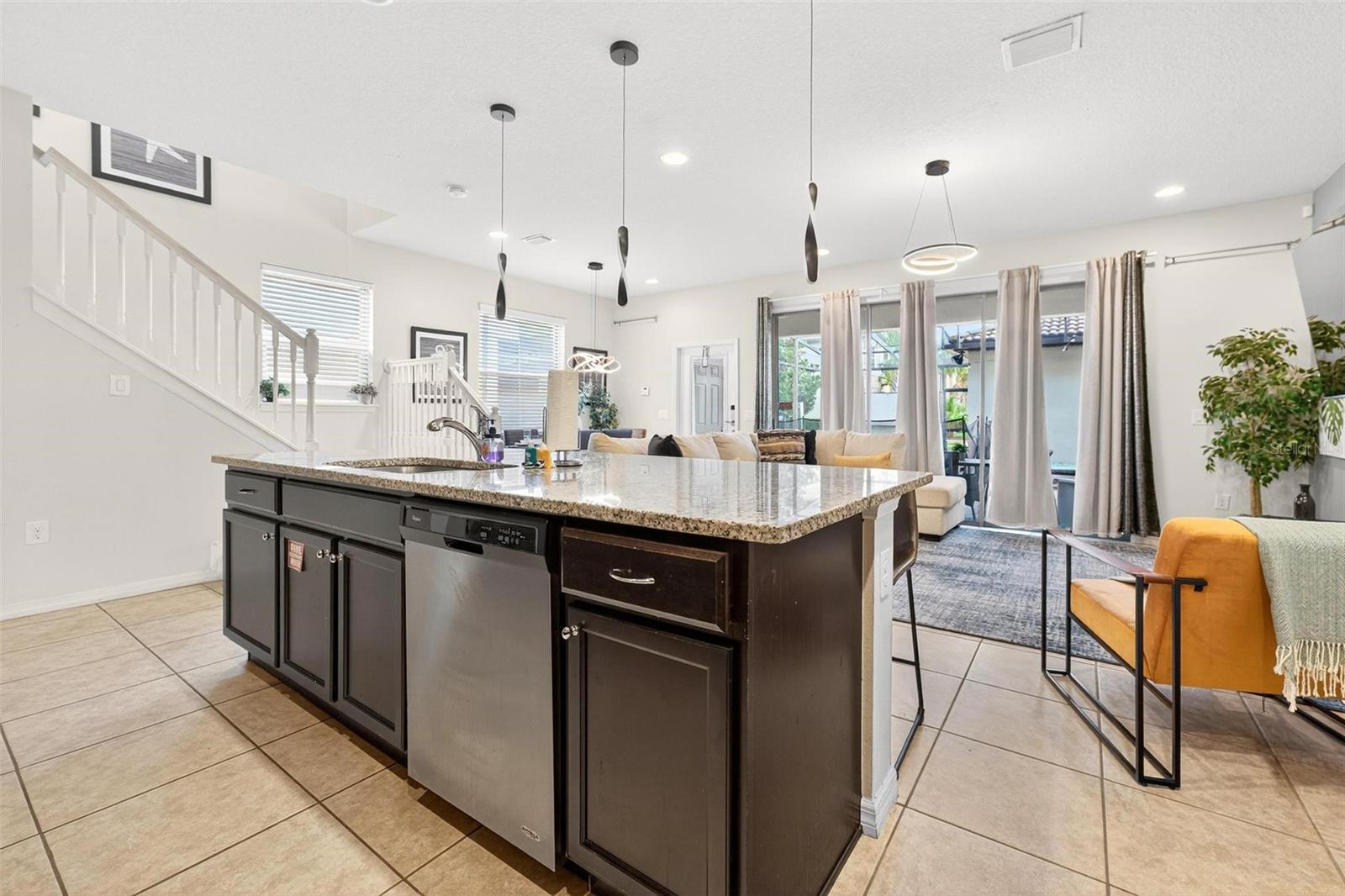 WINDSOR AT WESTSIDE PH 1 - Residential