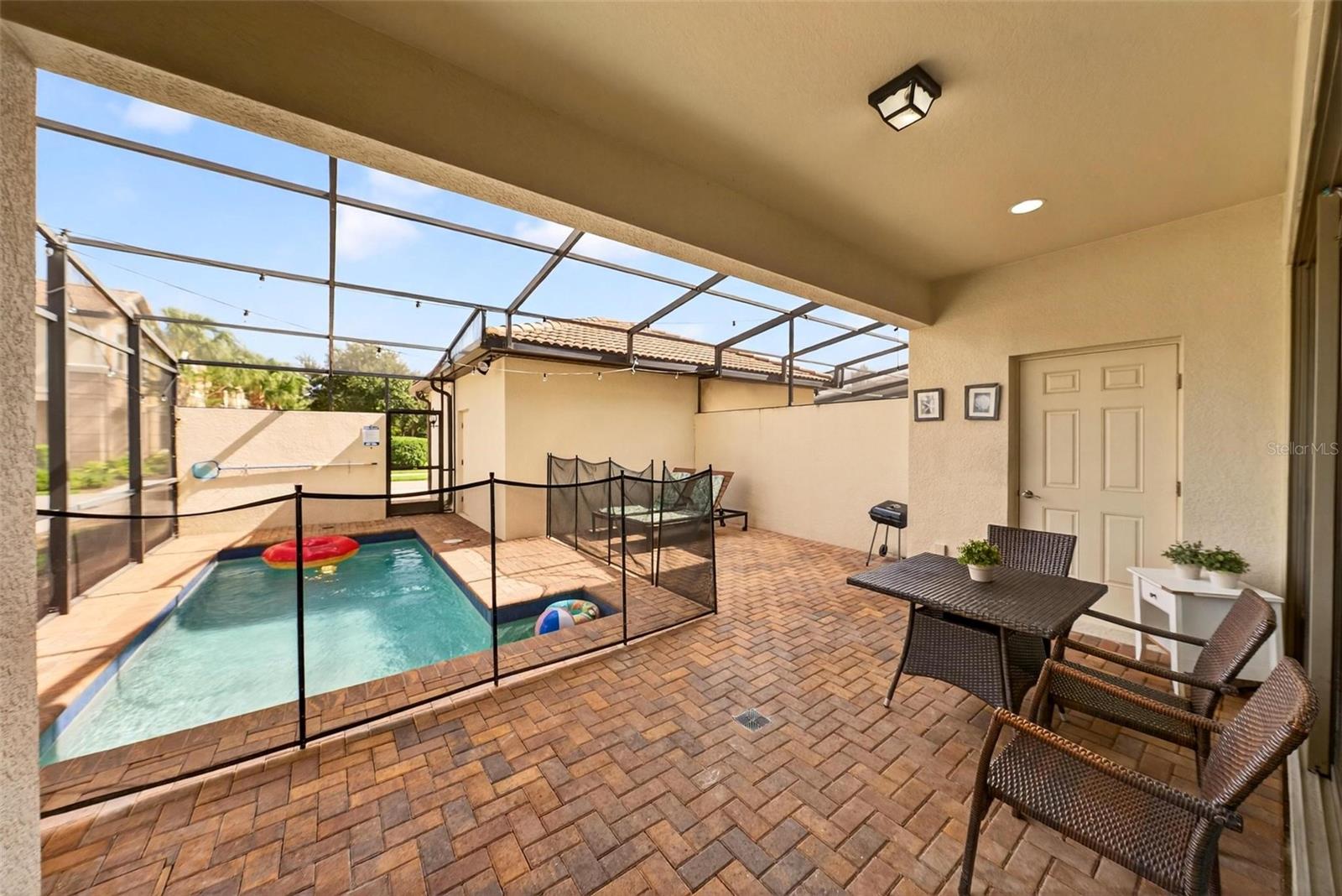 WINDSOR AT WESTSIDE PH 1 - Residential